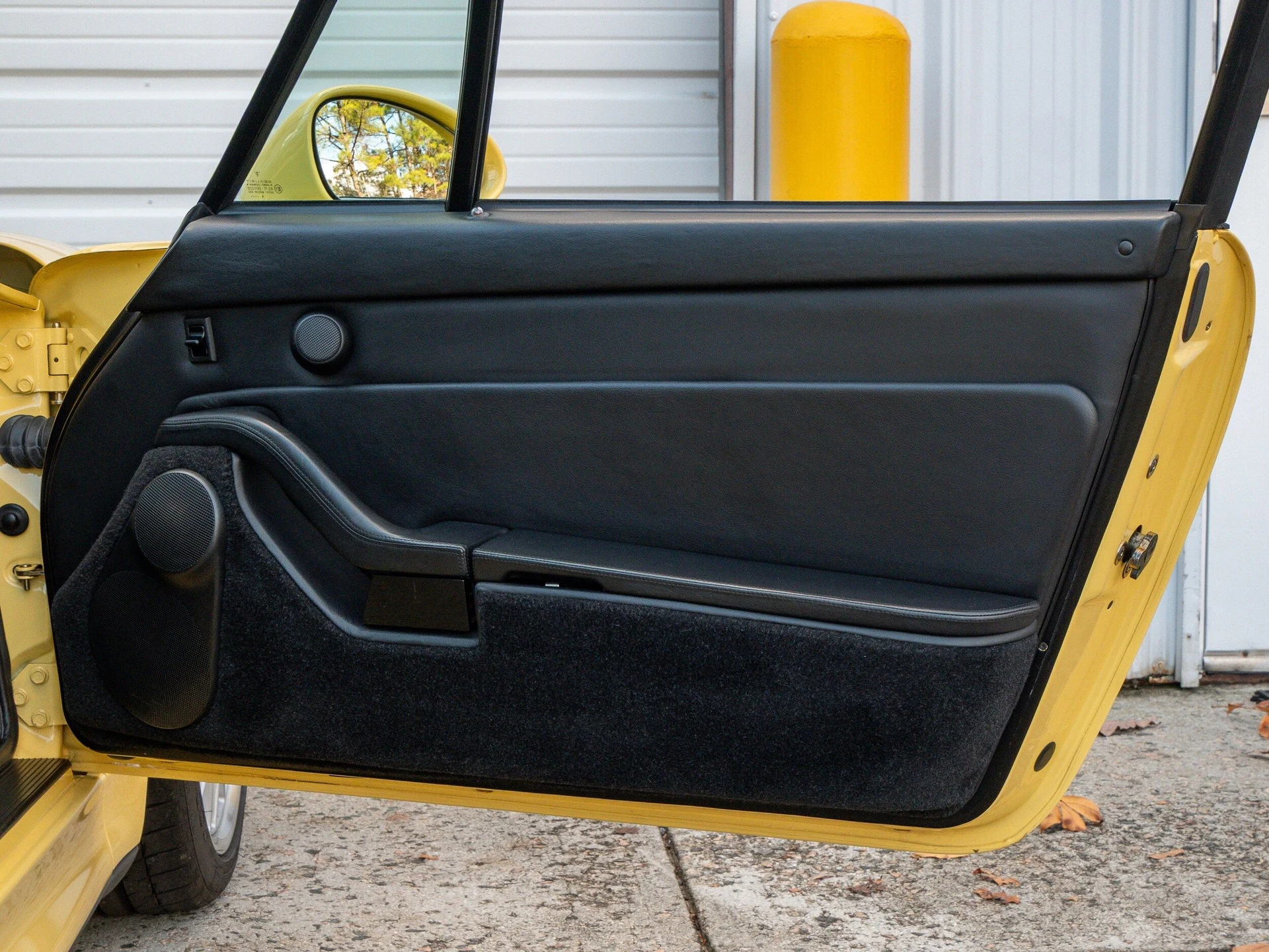 mph048_3632276130_725c2860f0079a5184879863674706aex_ac14a2c4f1