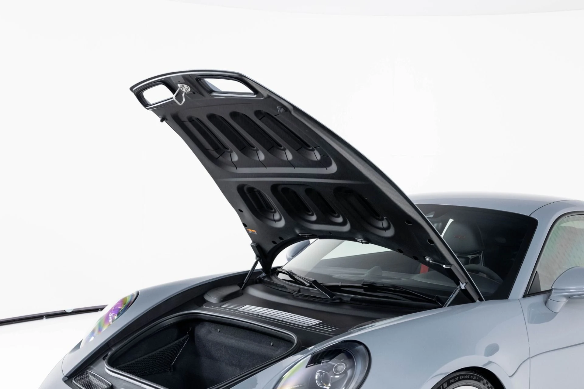 mph048_3636455739_Used_2024_Porsche_911_GT_3_1760998093_111d74ba8c