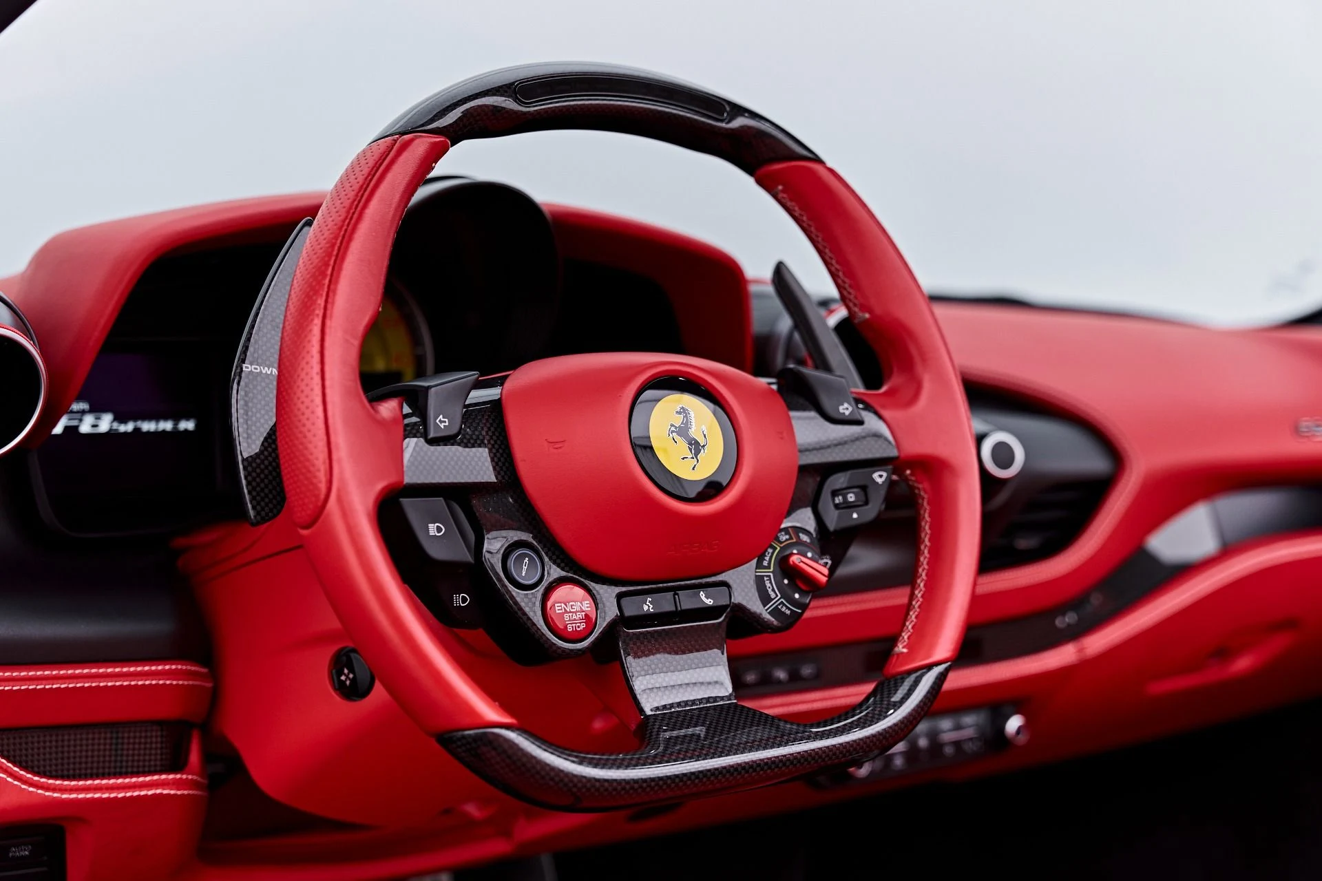 mph048_3664075043_Used_2022_Ferrari_F8_Spider_Base_1784162303_31a38b7664