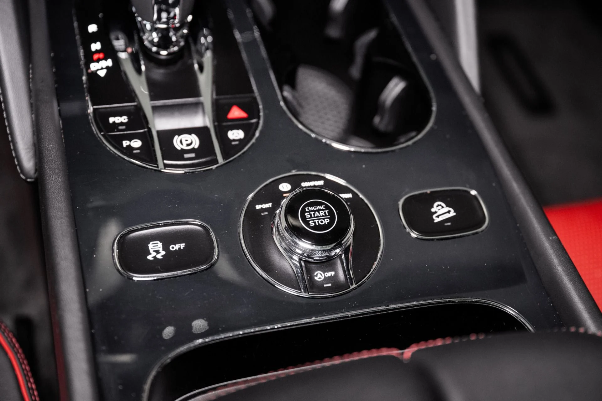 mph048_3713830430_Used_2021_Bentley_Bentayga_V8_1759421364_af7ebc94e7