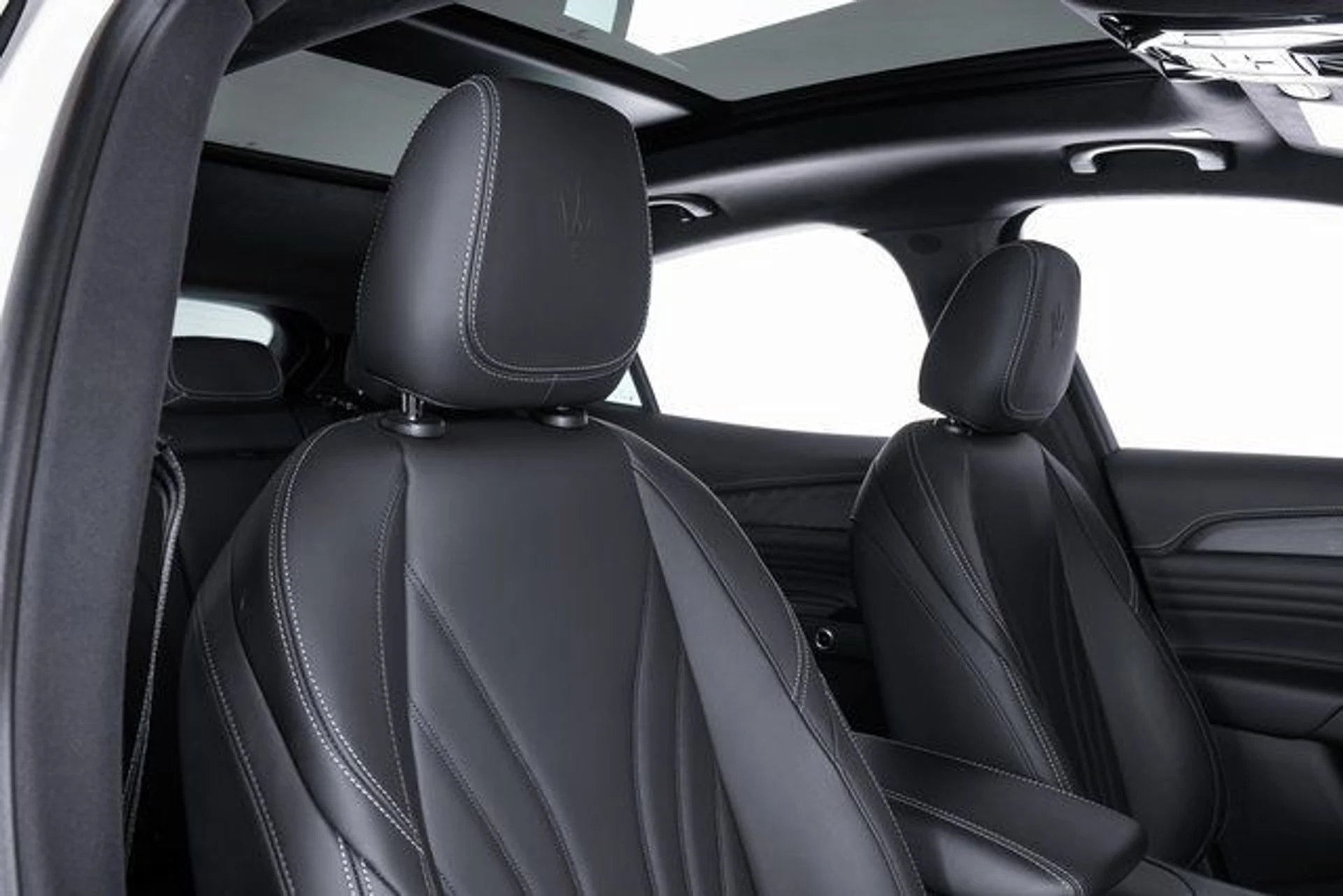 mph048_372351629_25511ca1512f230409b9e9a1e69aac0ex_a593b63ad1