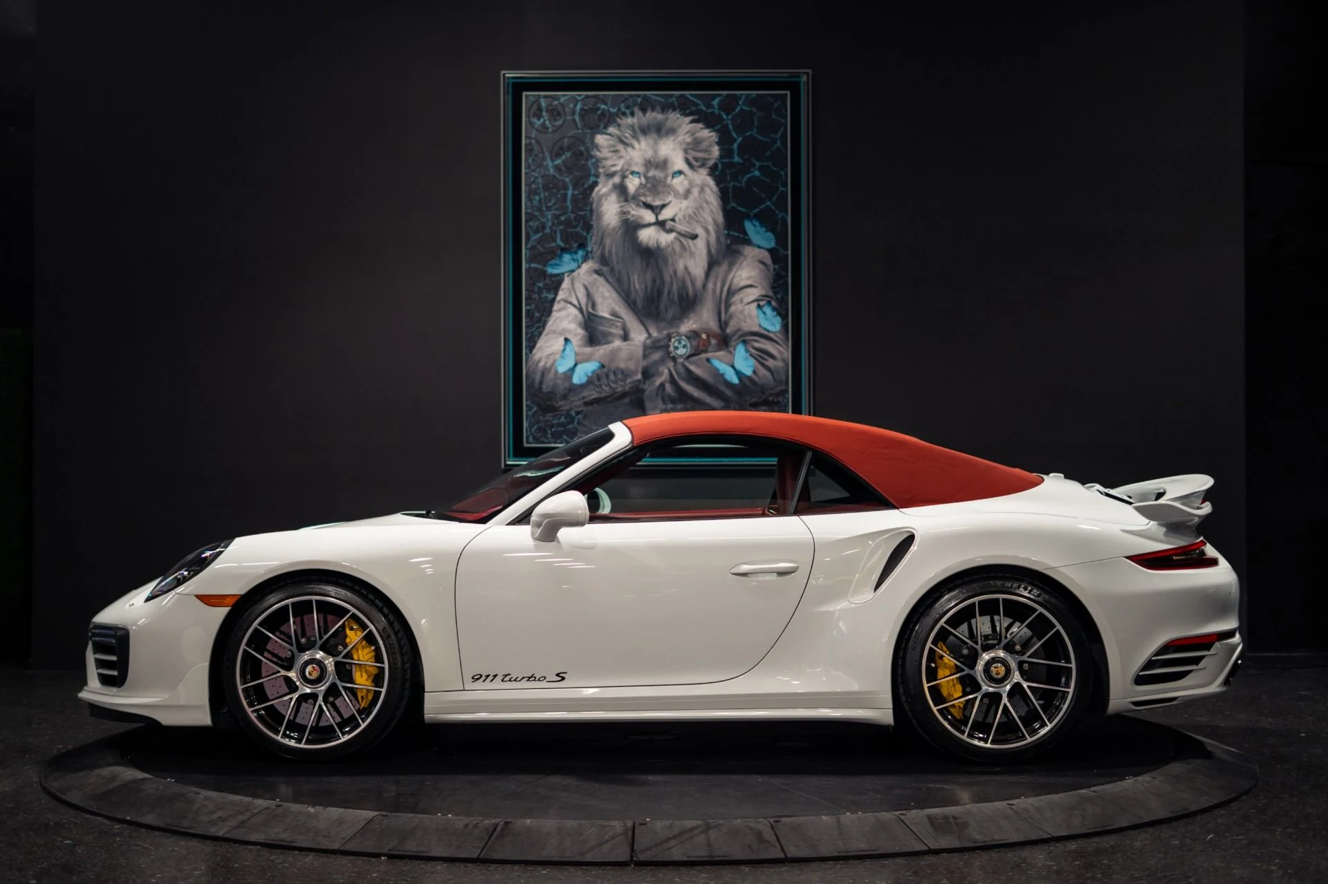mph048_3748036619_Used_2017_Porsche_911_Turbo_S_Cabriolet_1783375481_284768a828