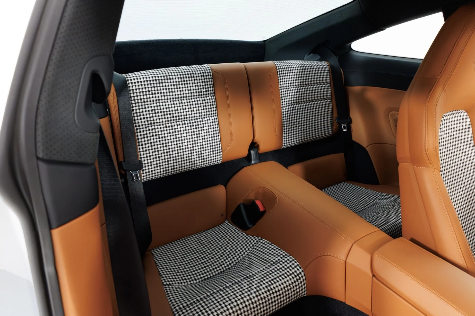 mph048_3753934002_Used_2023_Porsche_911_Sport_Classic_1775497650_e684fedaaa