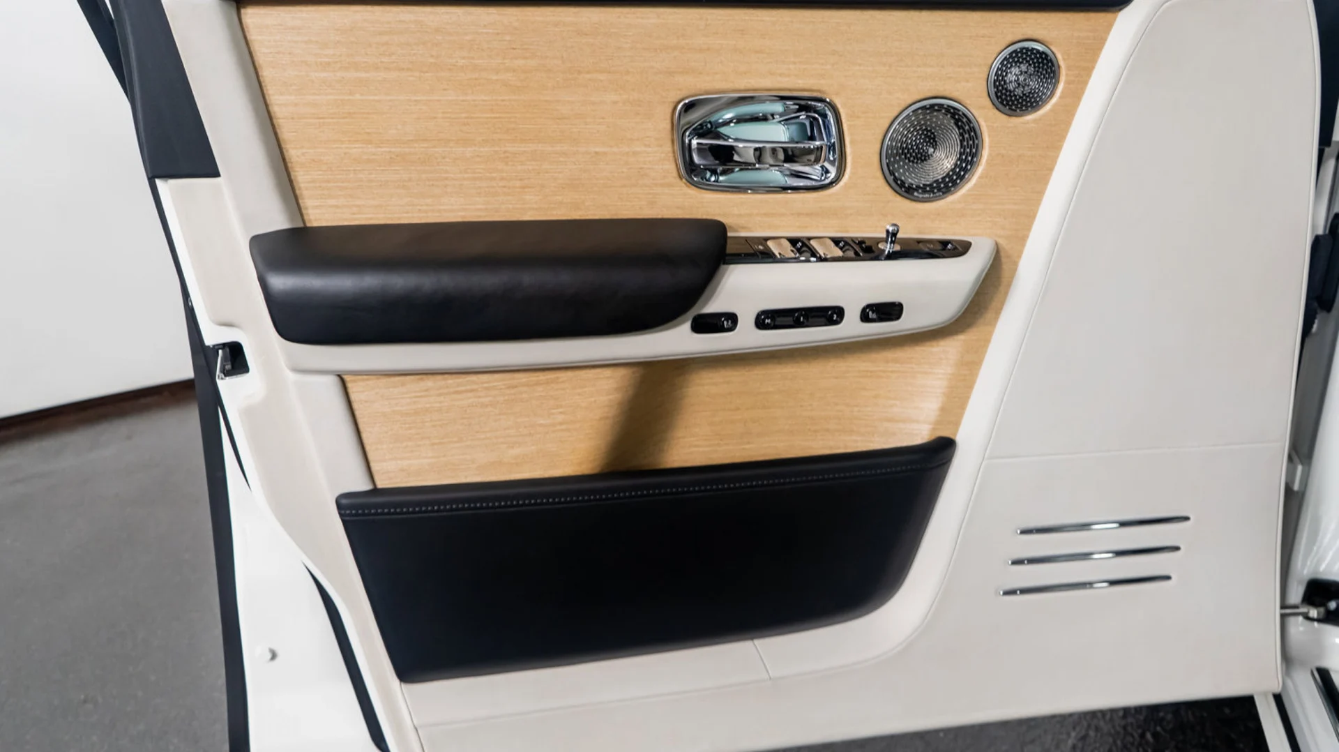 mph048_3755040223_content_homenetiol_com_2001243_2130496_0x0_f126e5ec9e3c4311a322339755d29d61_cea7bfa3be