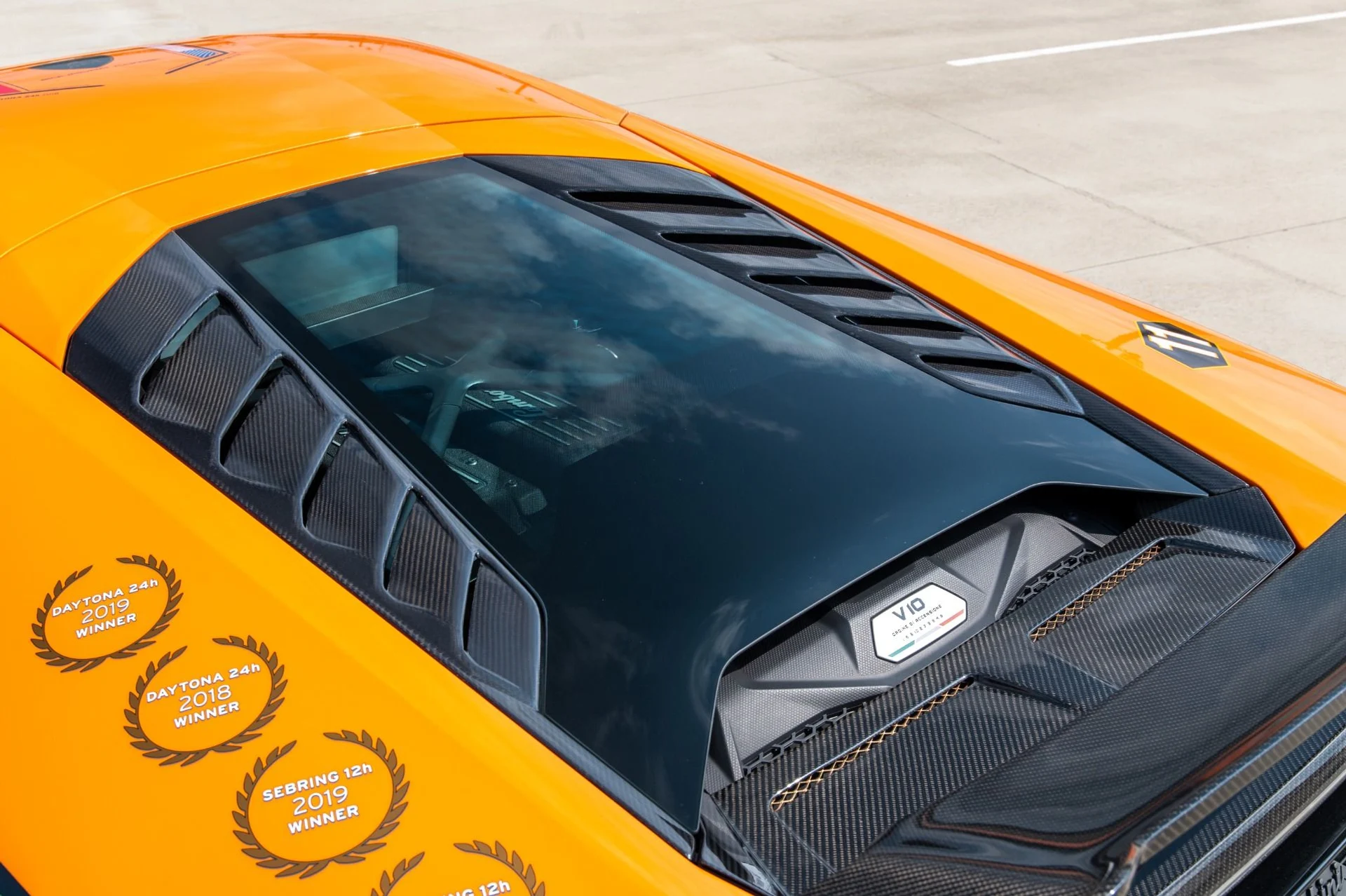 mph048_3778824638_Used_2021_Lamborghini_Huracan_EVO_1753824342_21fd559a2c