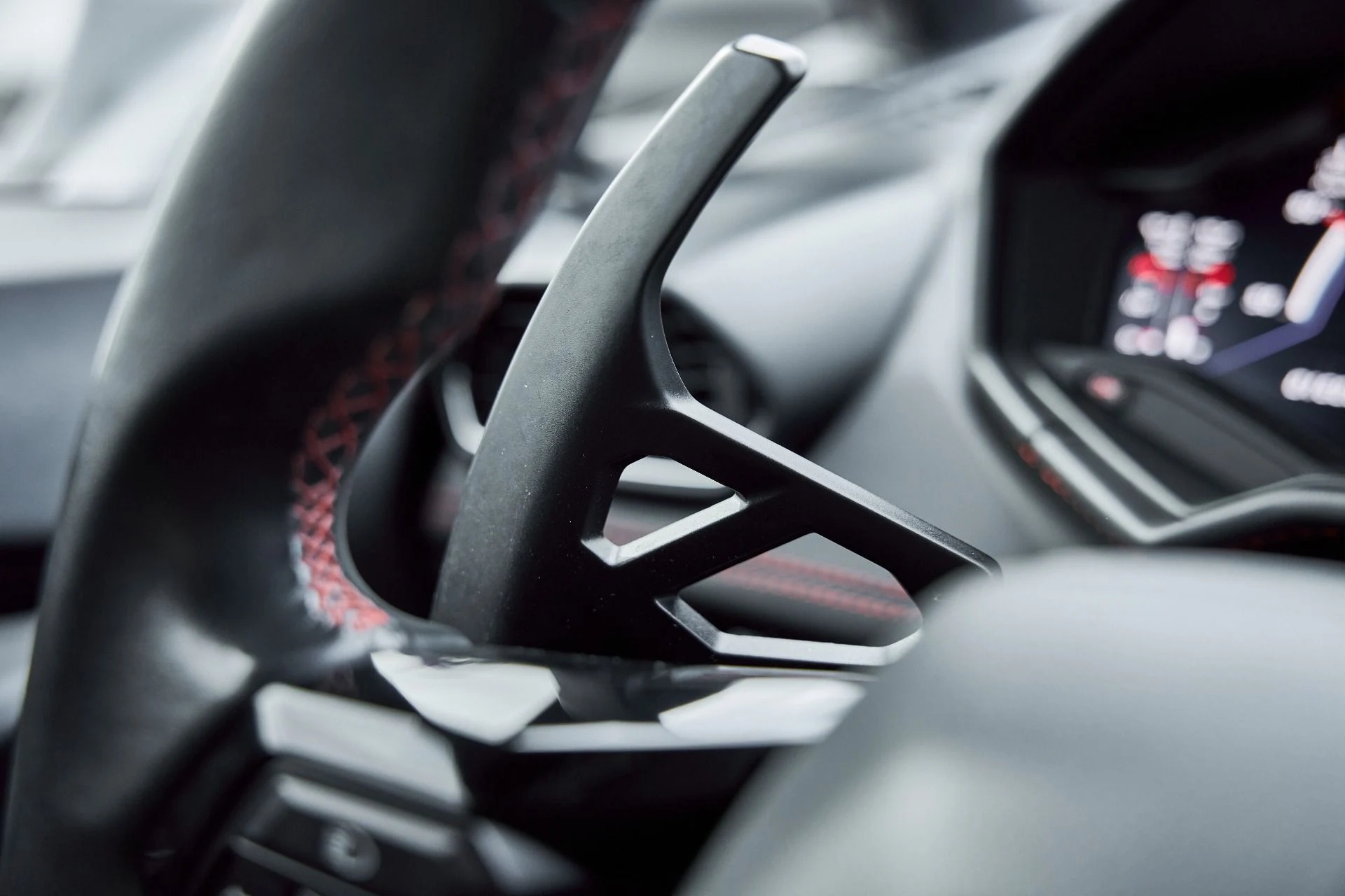 mph048_3785607054_Used_2020_Lamborghini_Huracan_EVO_1768438641_6c6880db12