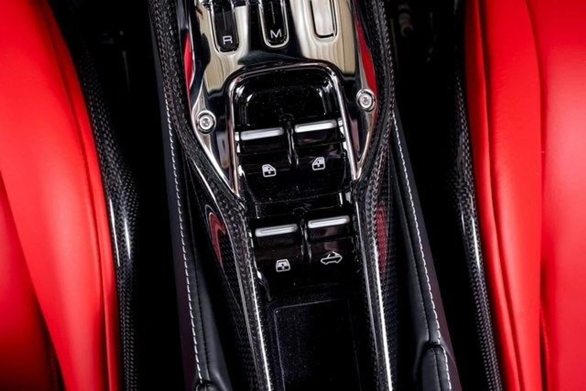 mph048_3814050102_dca8e4a9b64b7787141ca0ad666266c7x_e07135af7f