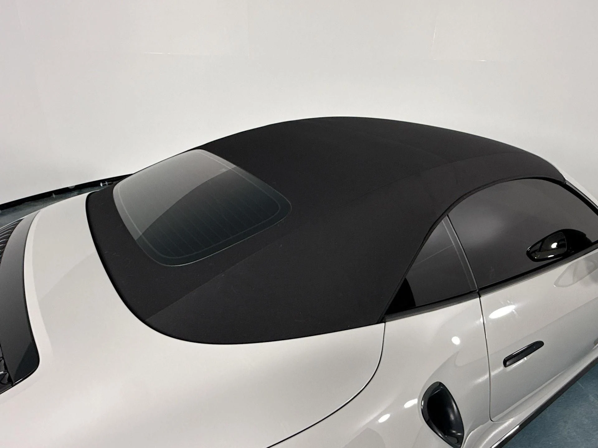 mph048_3864798865_Used_2025_Porsche_911_Turbo_S_1785281661_b88305f195