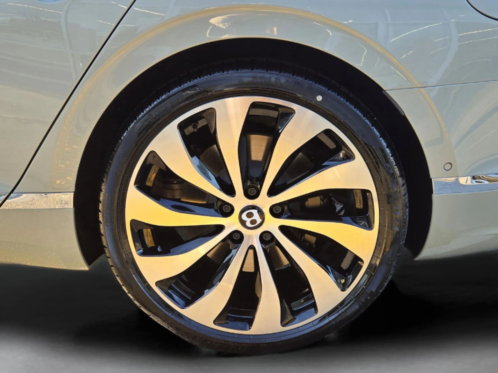 mph048_3870394800_7b0031ef1e802d2b4812f8204cf3357dx_6b8084e9bd