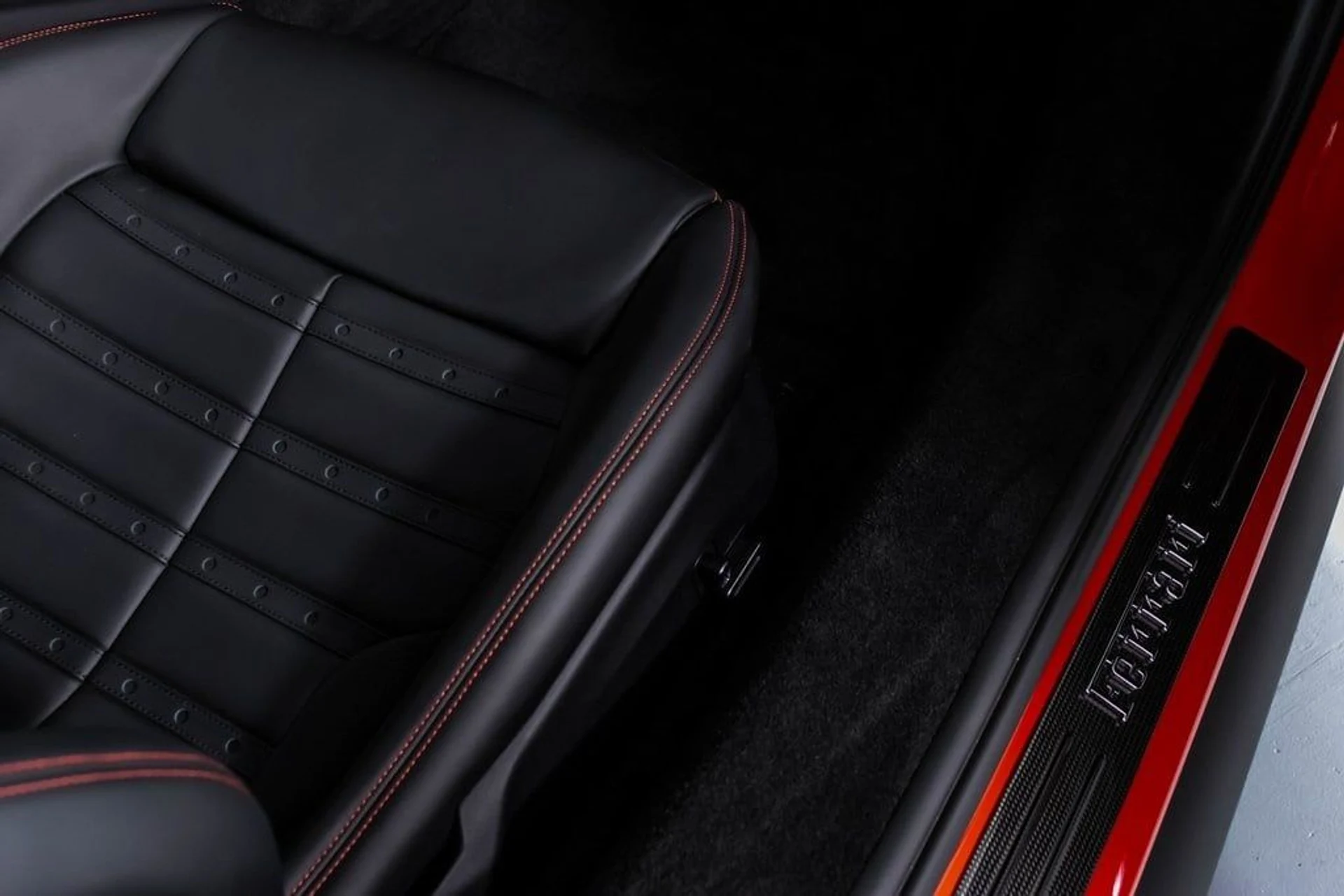 mph048_3884129335_aab8c88f7494787728e76a128f137f32x_51bcee423d