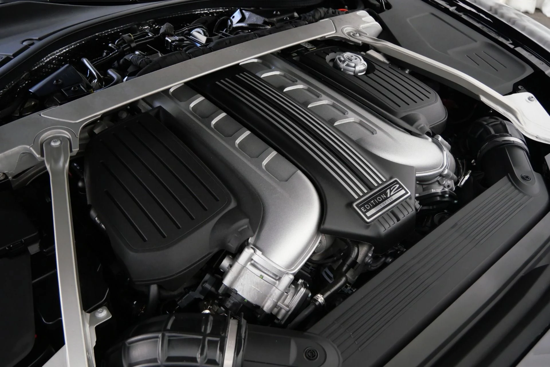 mph048_3893177936_Used_2024_Bentley_Flying_Spur_Speed_Big_Edition_12_Package_Naim_Audio_626_Horsepower_1757008708_59cb59b87b