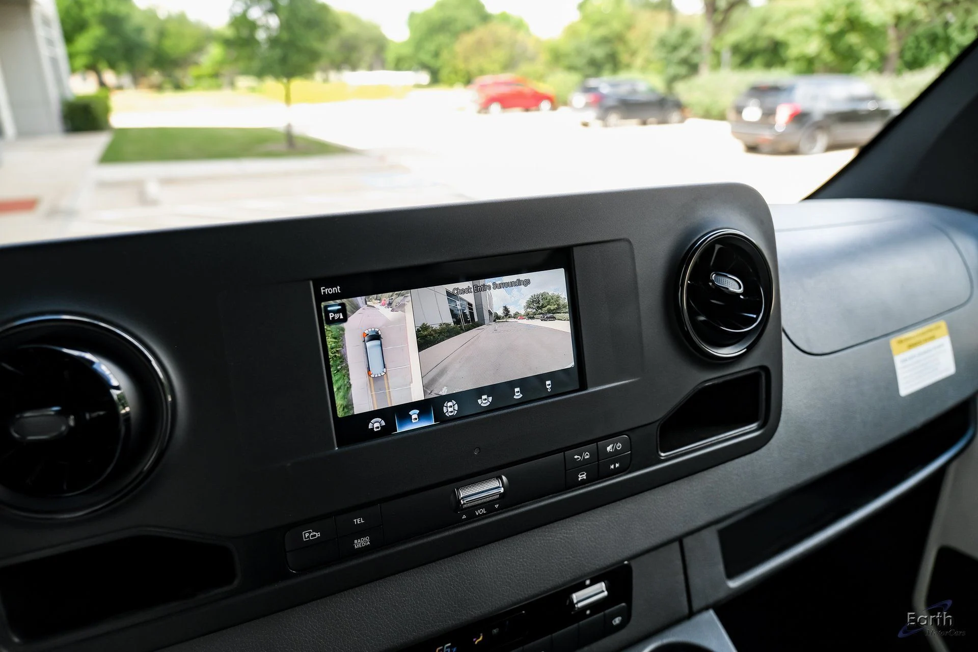 mph048_3896815704_adb2baa8a0e3056672f75ce26e535a70x_a90e66d958