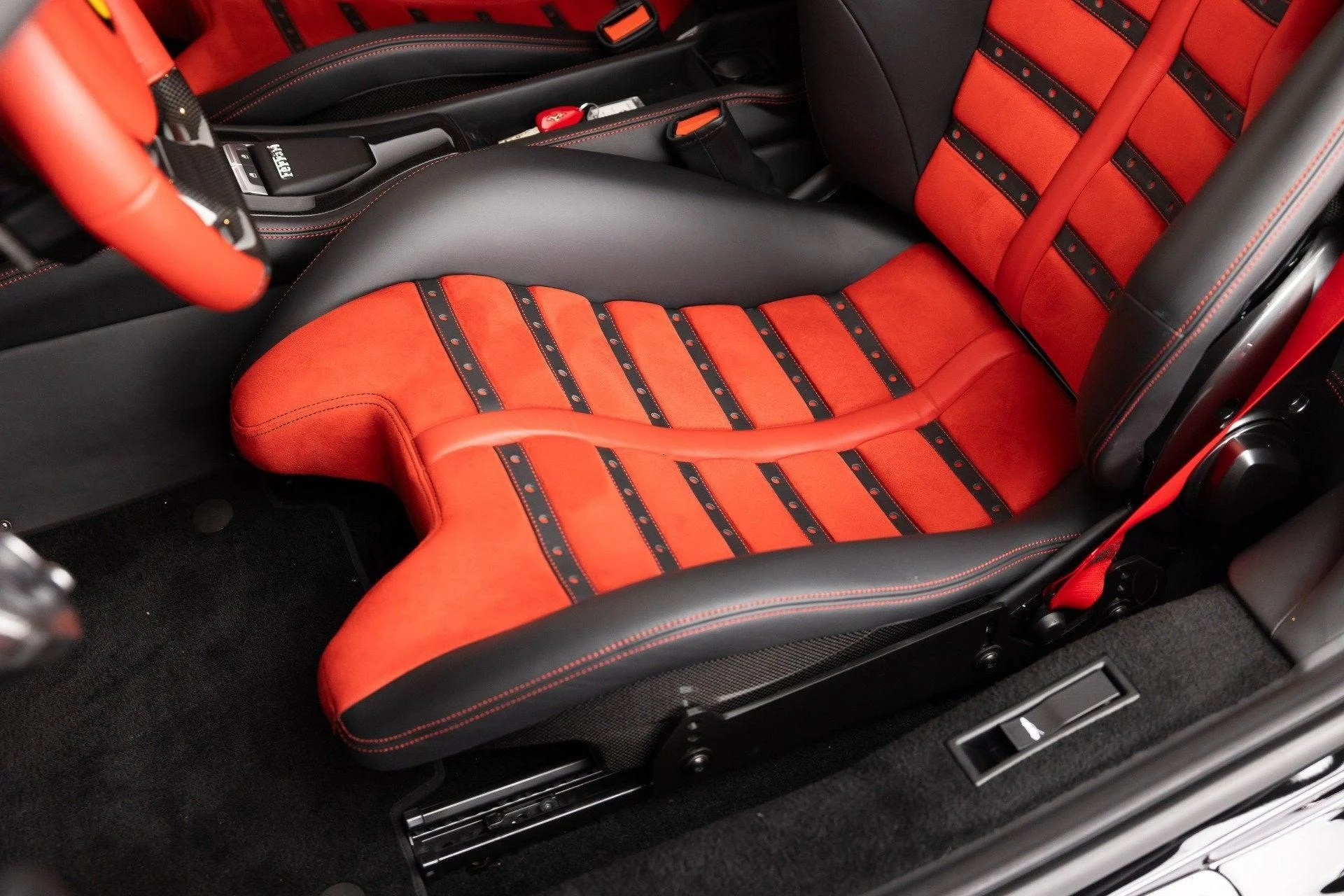 mph048_3937541936_Used_2015_Ferrari_458_Italia_1784296500_005fd8dcbd