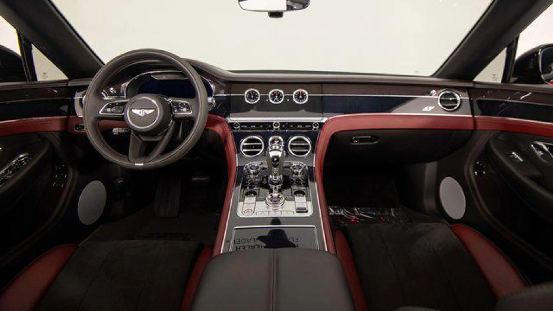 mph048_3938718765_yj_FF_Rj_S855_D2lblamzfk22_Go_E_72ef124f45