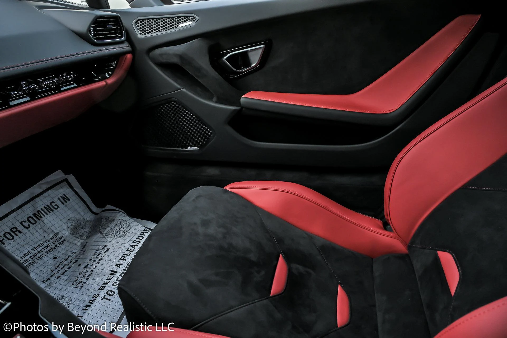 mph048_3949605668_Used_2023_Lamborghini_Huracan_Sterrato_Certified_1762420322_f0176a3a43