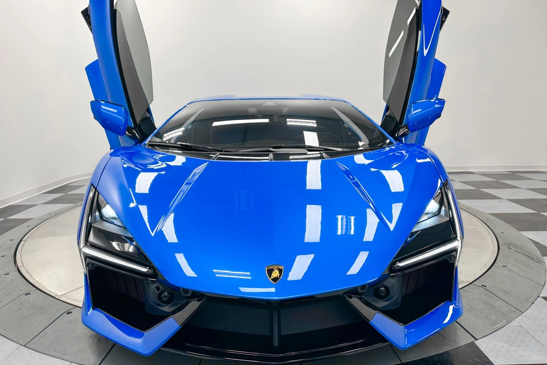 mph048_3950465540_Used_2024_Lamborghini_Revuelto_974_Miles_710_K_MSRP_SPORTIVA_Corsa_Tex_Interior_1767024666_1841ce9b86