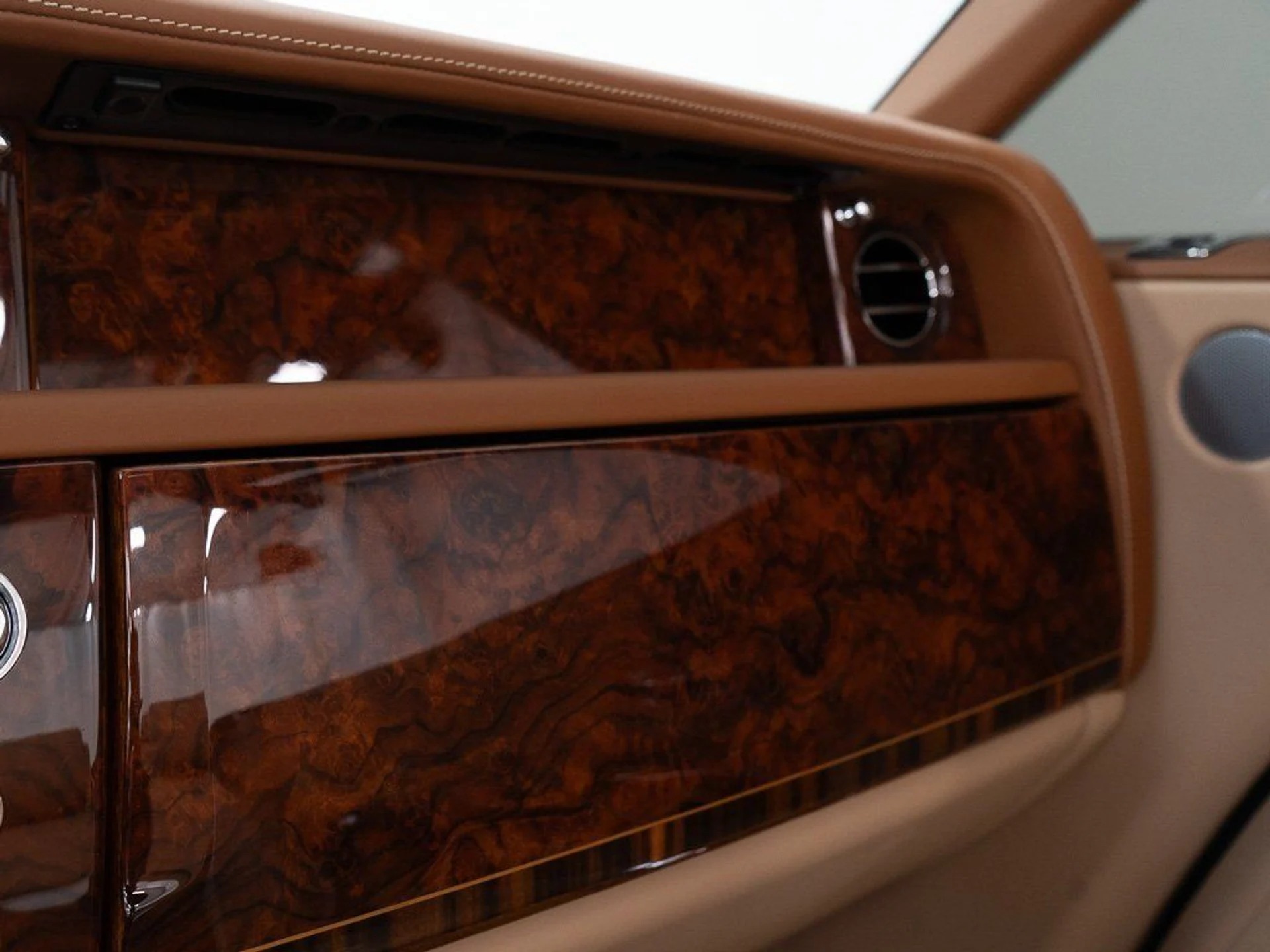 mph048_395399205_f4aec08dfd8640940015794dde22faa6_90e06df08b