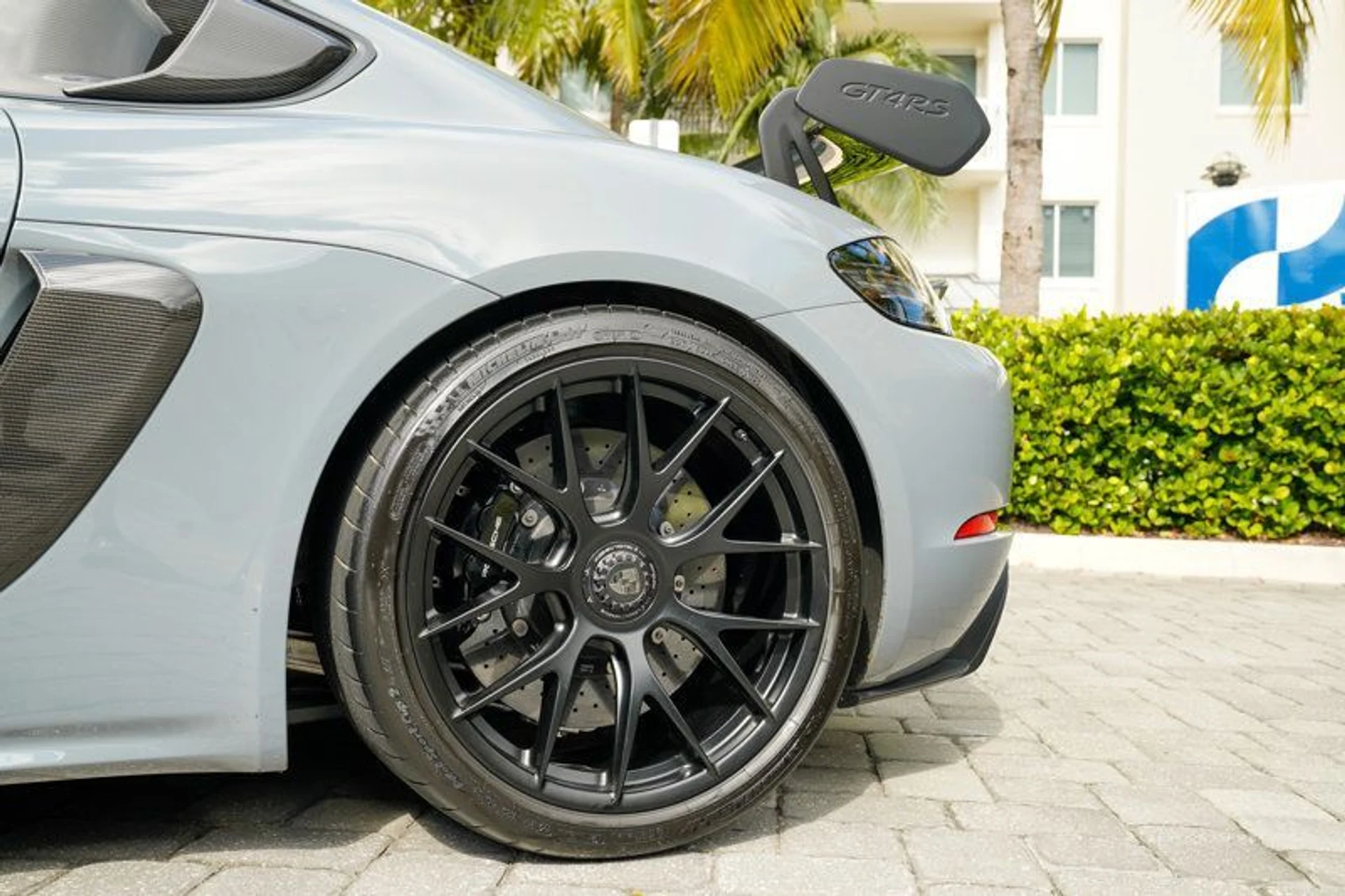 mph048_3972477846_22949520_49_800_27543e61ac