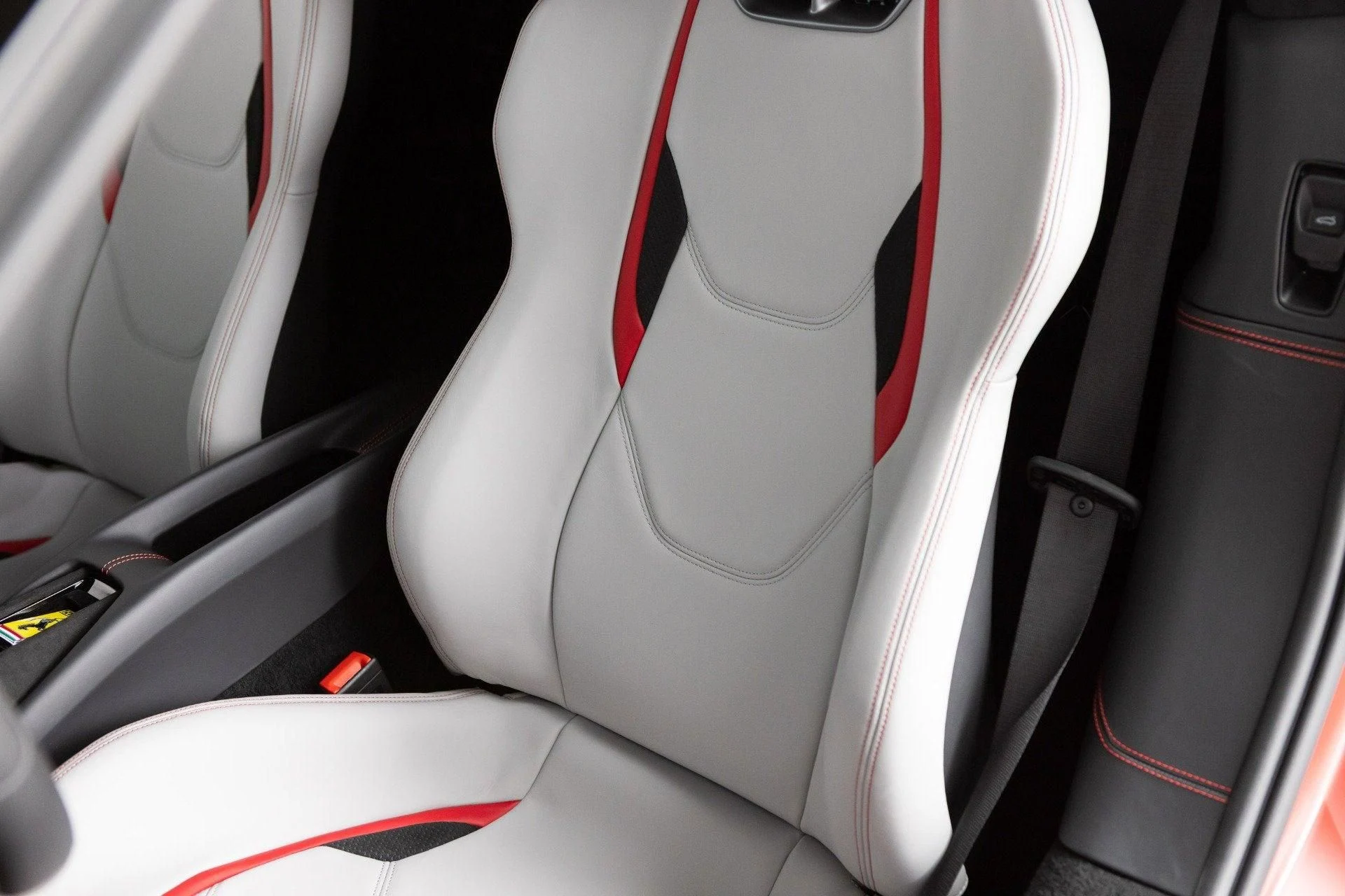 mph048_3973840845_Used_2024_Ferrari_296_GTB_1777367553_58be2257ca