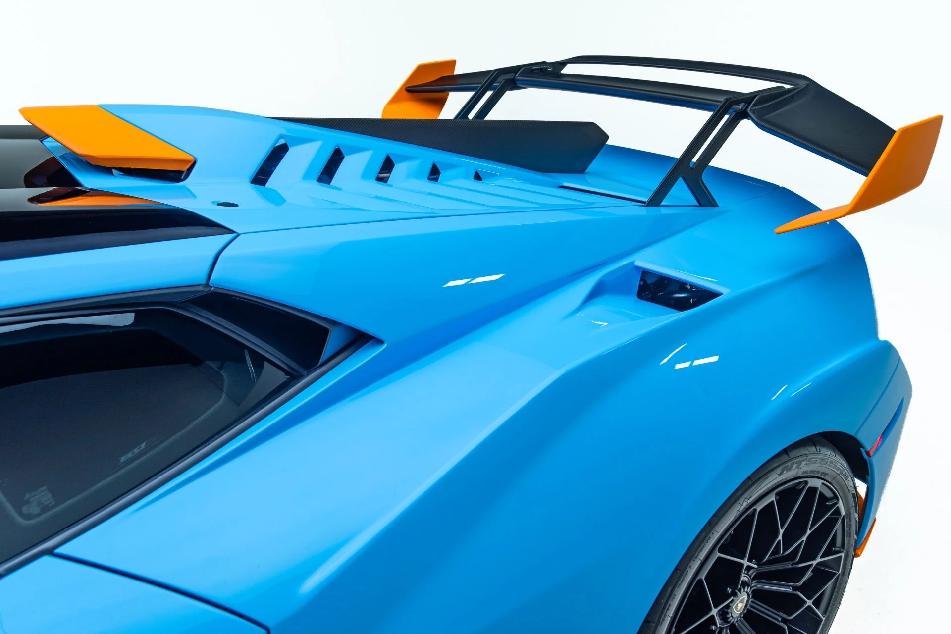 mph048_3981740167_Used_2024_Lamborghini_Huracan_STO_Alpha_10_Twin_Turbo_1786644416_90040451c4