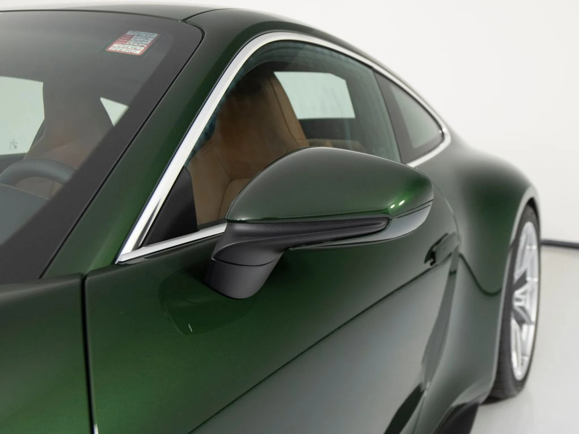 mph048_399560918_44244ae4ff3e2b8d4c4b408598a7fc9cx_5d9cd95bbc