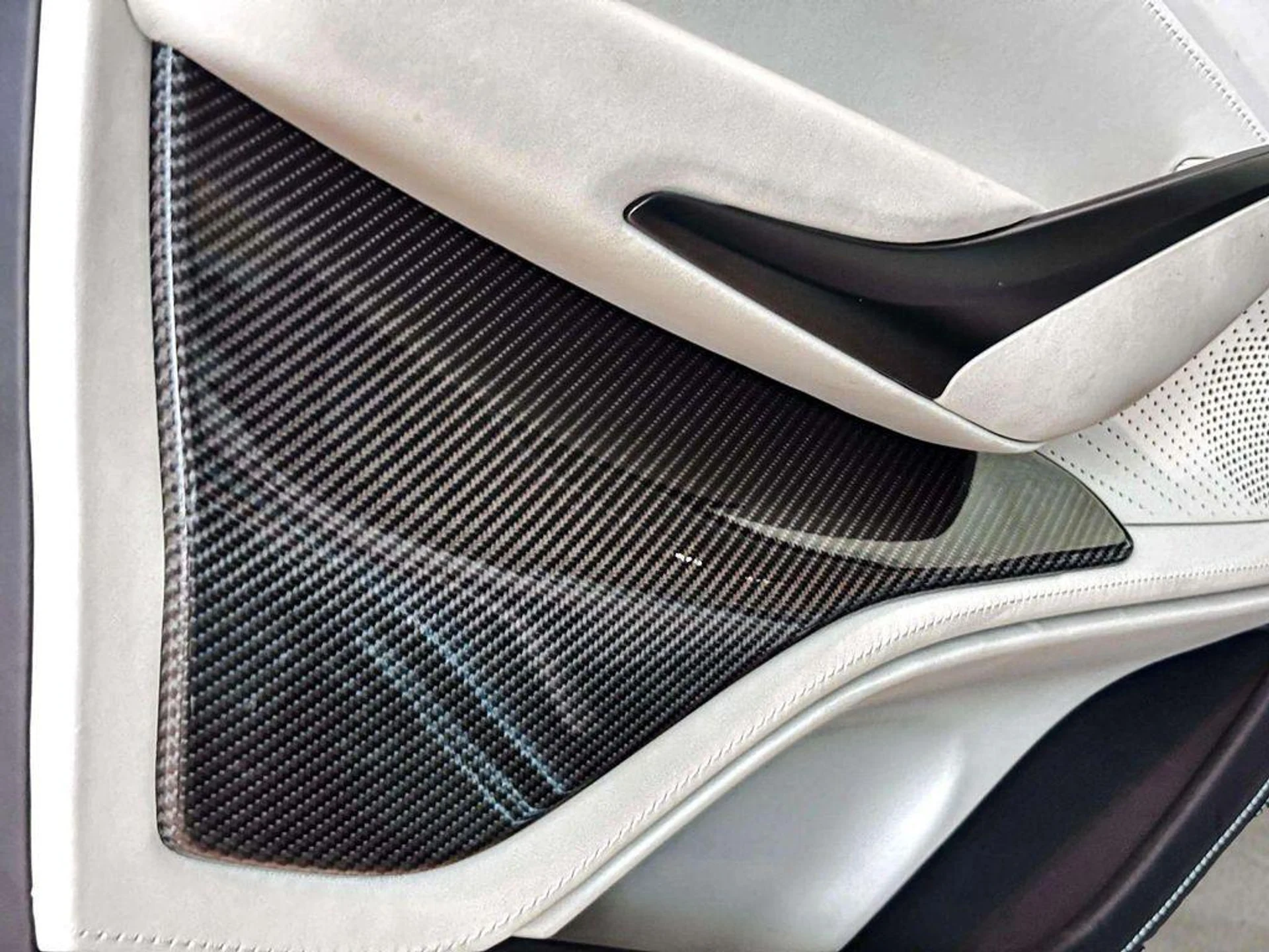 mph048_4004725183_z4_Vyd_EFT_Sb5_Cx_D18_B_J4_E76s_B0_9b1c6aa396