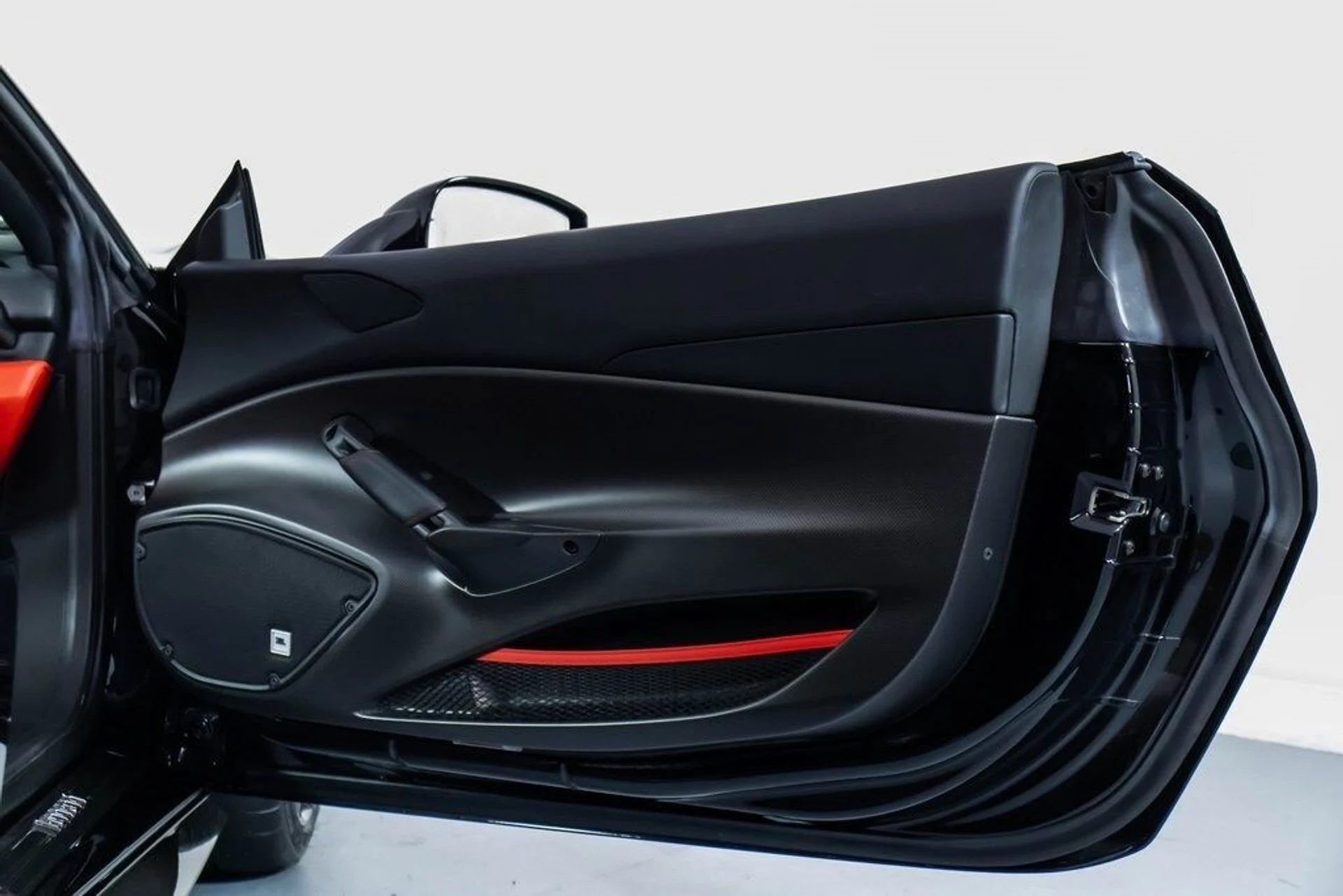 mph048_4023858309_dc62e7ac91a7f2e1880f27ef37d49102x_6e533afd8f