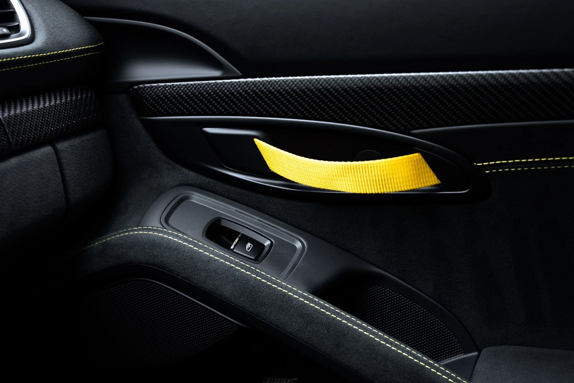 mph048_4027560063_Used_2024_Porsche_718_Cayman_GT_4_RS_1775511445_c4cd8ed381