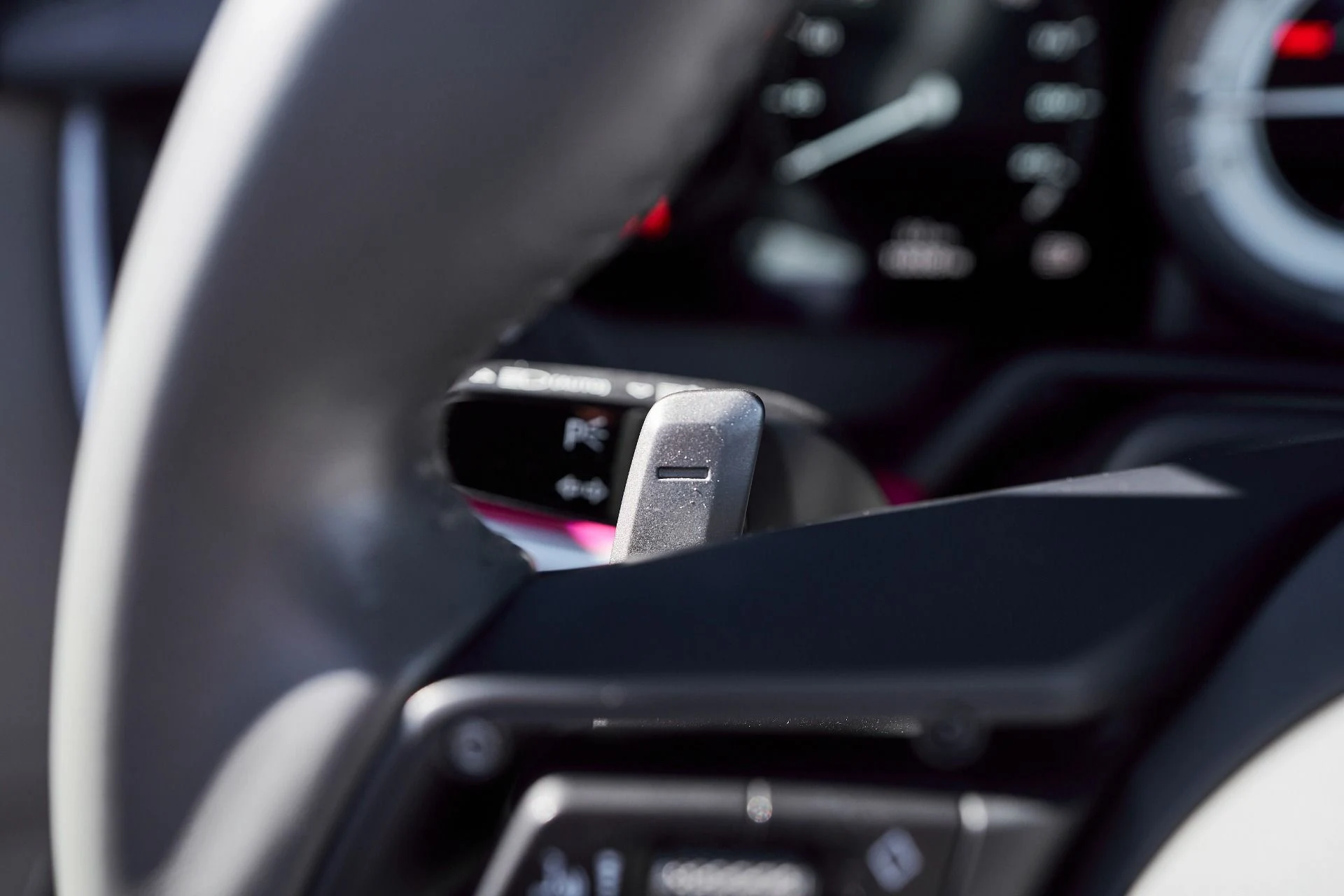 mph048_4029168589_Used_2023_Porsche_911_Turbo_1762568181_e1185c5a0a