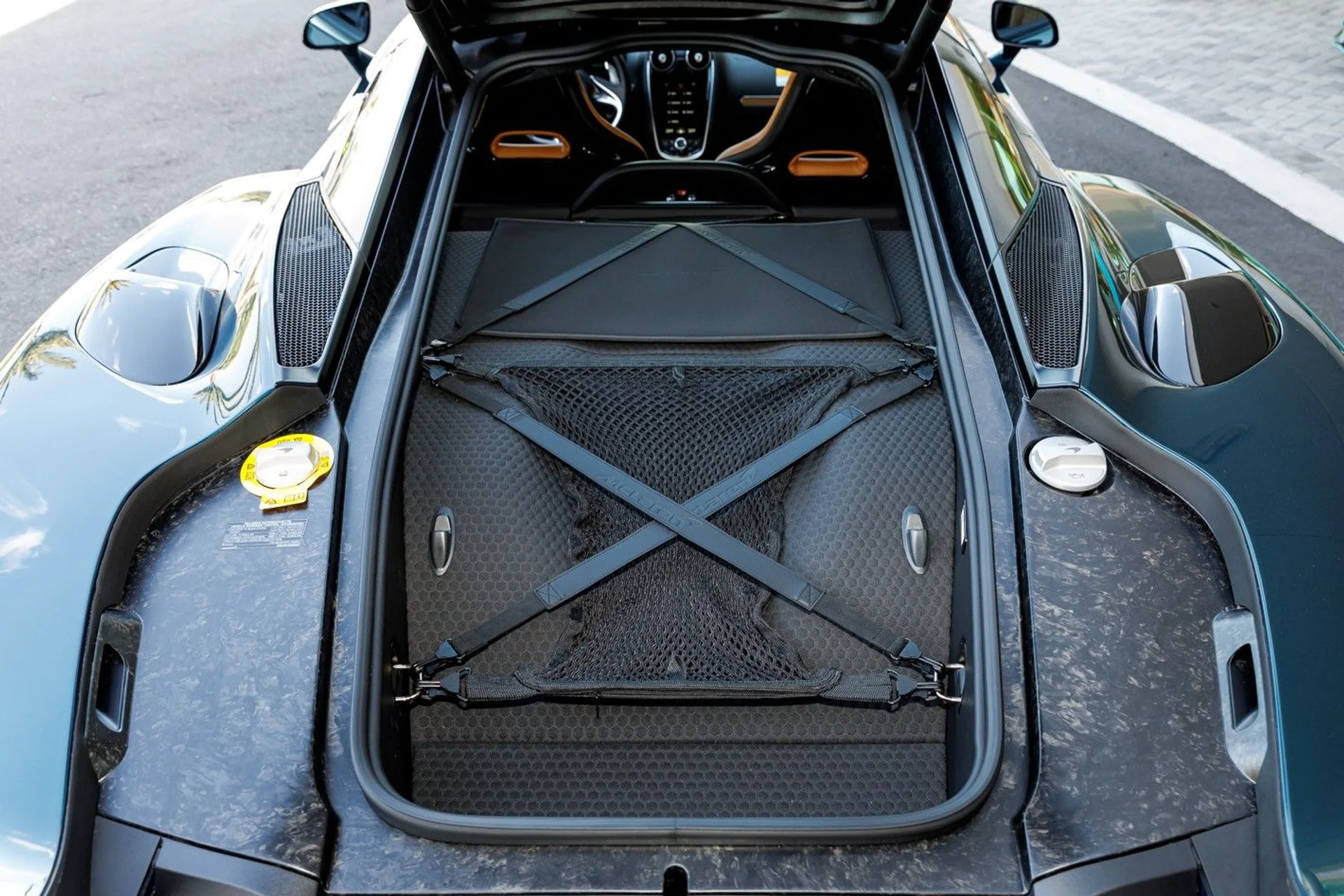 mph048_4035045437_672_p49_l_277f1cb881