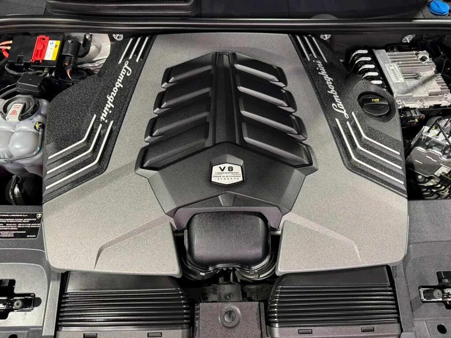 mph048_4042037387_ee594bf9b94b8d667b45e01456d500ff_8f236775fd