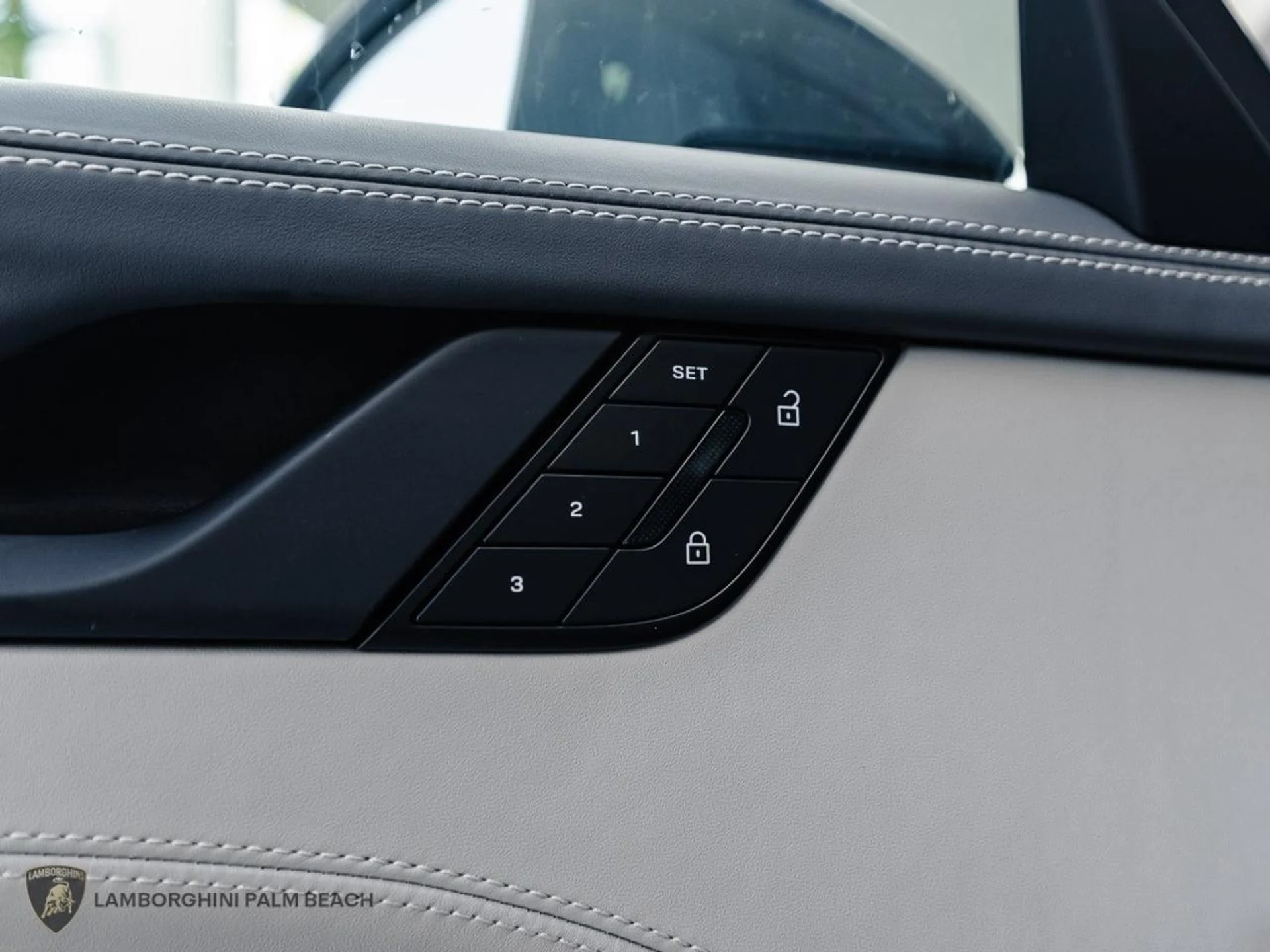 mph048_406349403_f852843ed8b51282e3c869bce2f8644b_bd1c14d825