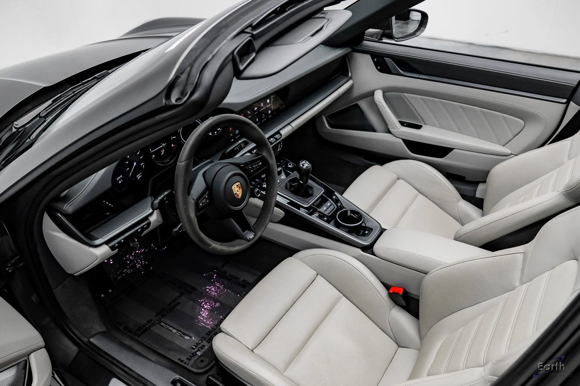 mph048_4065112809_f7ade0699b4880677beb9b9d016c9a24x_942d2ee5bf