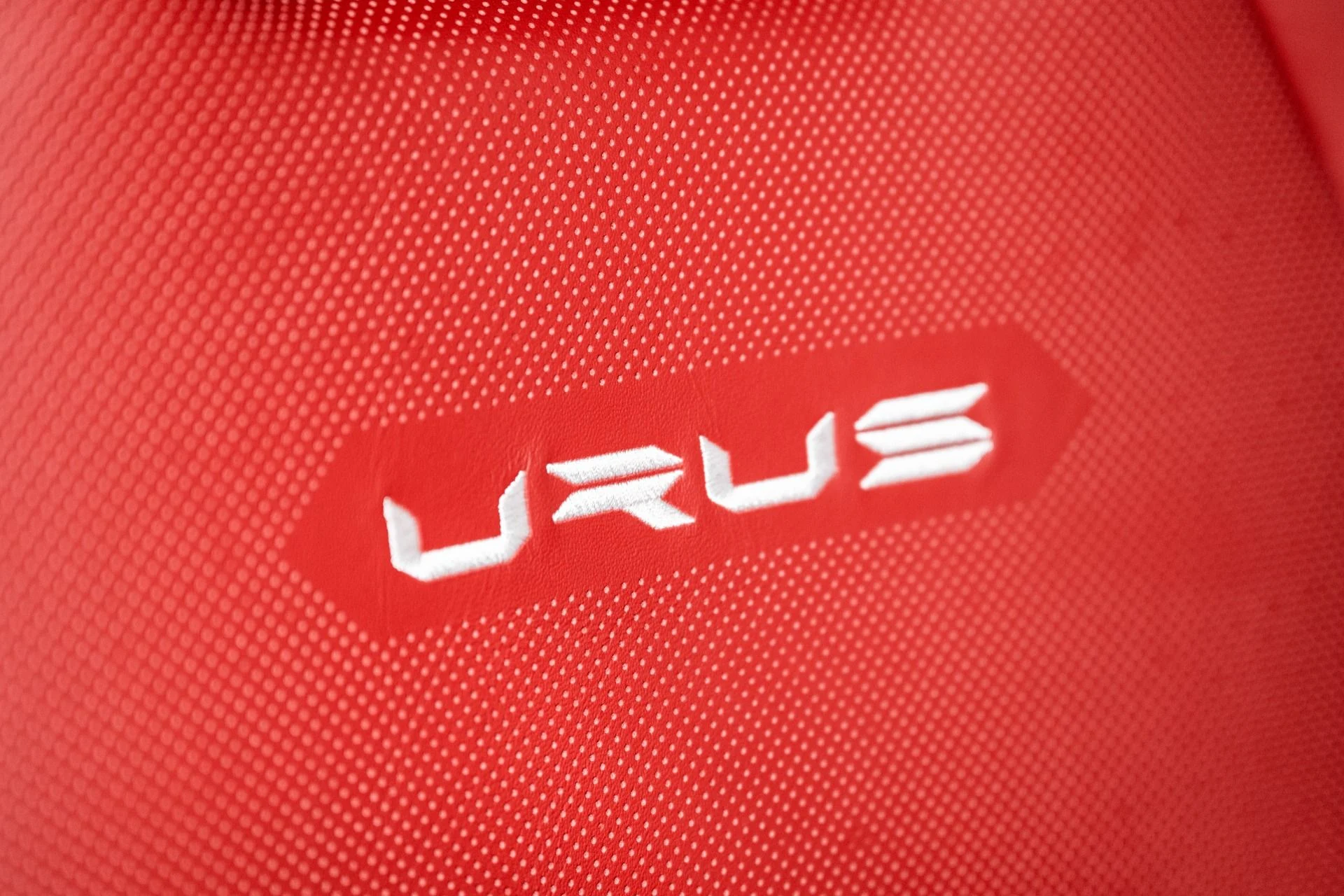 mph048_4080586378_Used_2024_Lamborghini_Urus_S_1773253440_34e1d749cc