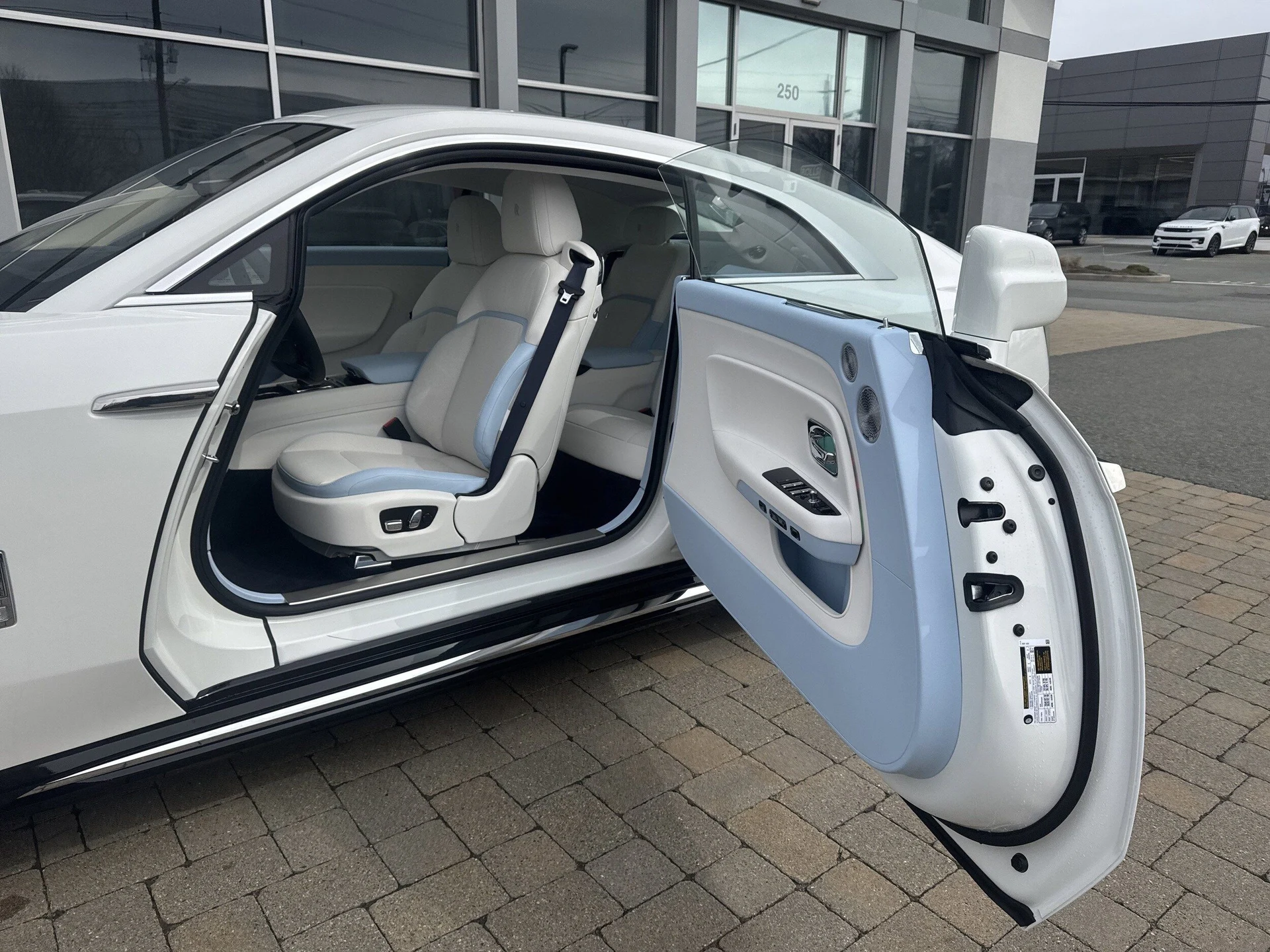 mph048_4095291661_cc13fe76c583ae5737681916da216b5fx_7d8bfa36b6