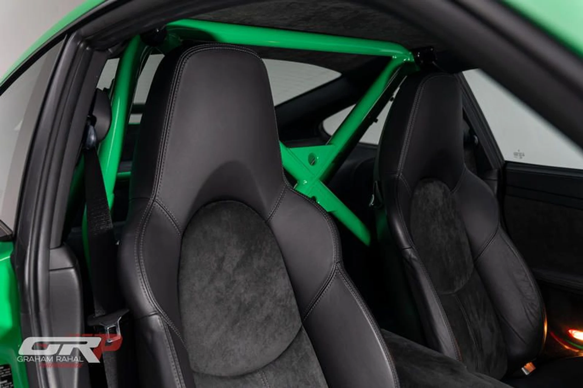 mph048_4099857541_F05_F4304_F616_4219_8299_DDA_80_F77_ED_78_554d1483cf