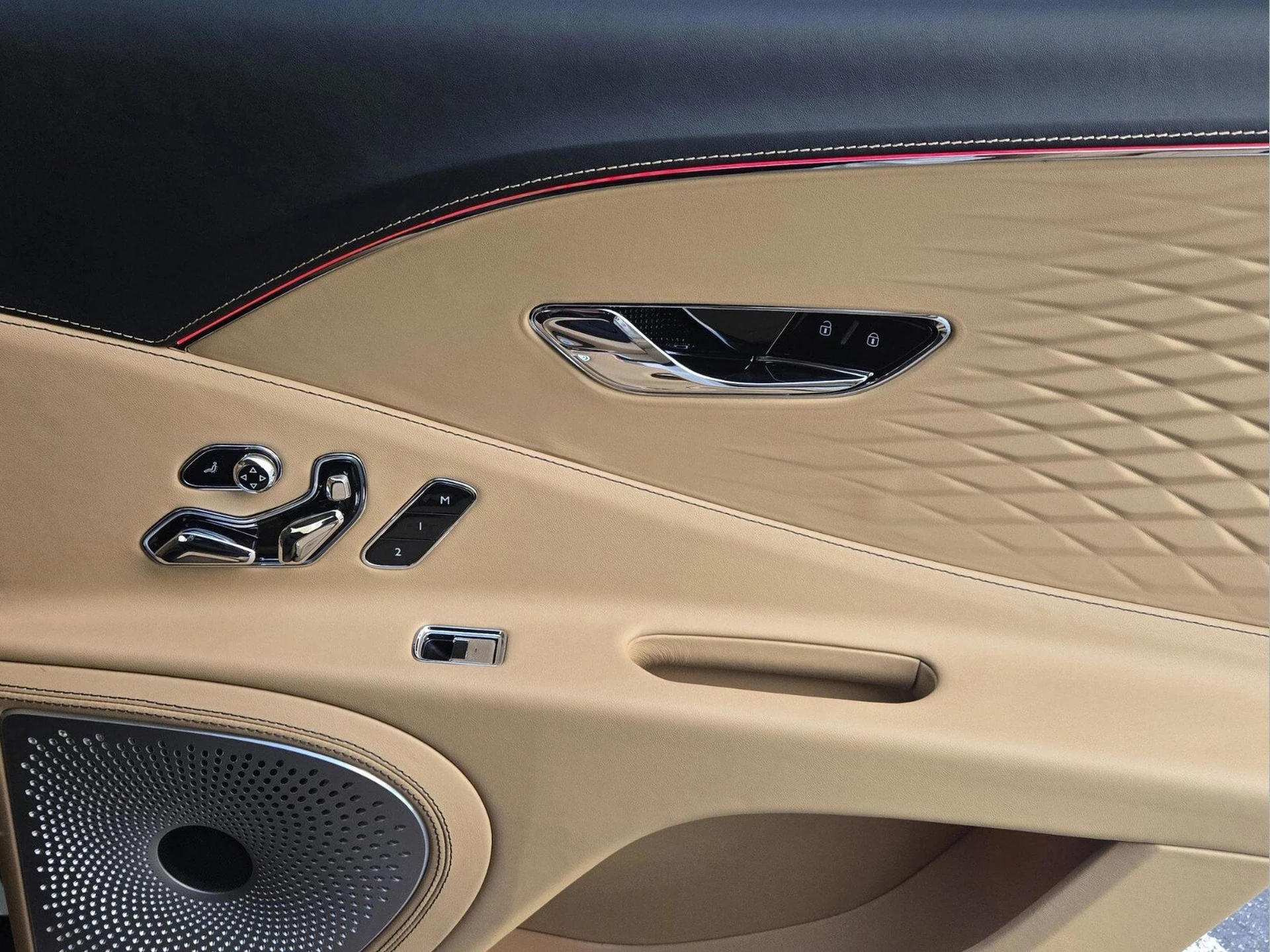 mph048_4127132337_7d37d1419c7ef055f98f3654dc3b2848x_93dff822a8