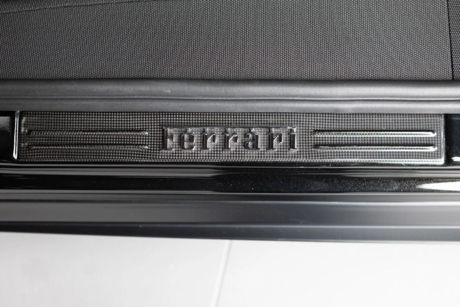 mph048_4147457689_Used_2025_Ferrari_Purosangue_fa09189c03