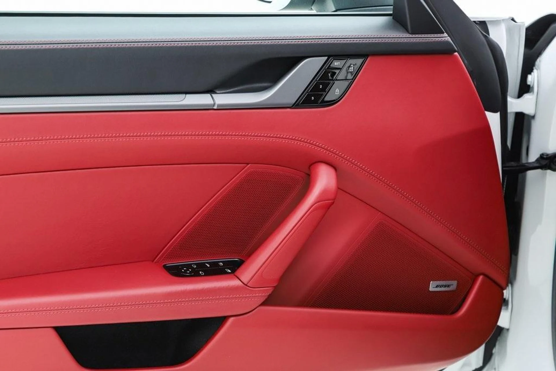 mph048_4154200553_Rg_G5z_V49_V_Vo_Ip_MM_Dw_EFP_2iqokp4_af15953faa