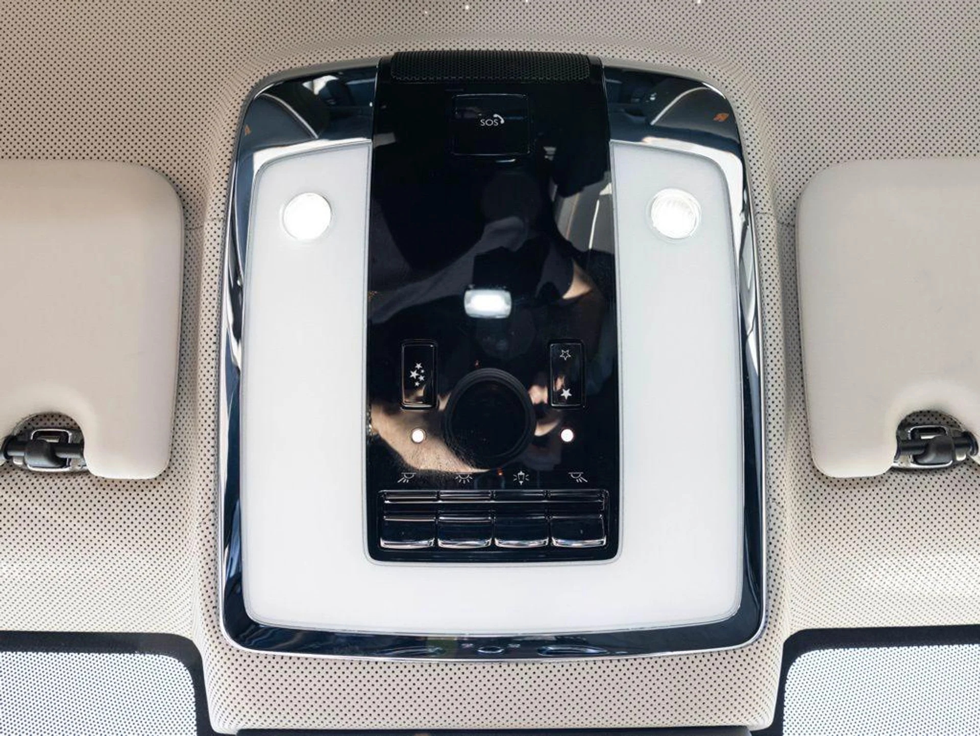 mph048_4165595857_499801363_69a45167ae5c6c0dfd47f8fc_c905910838