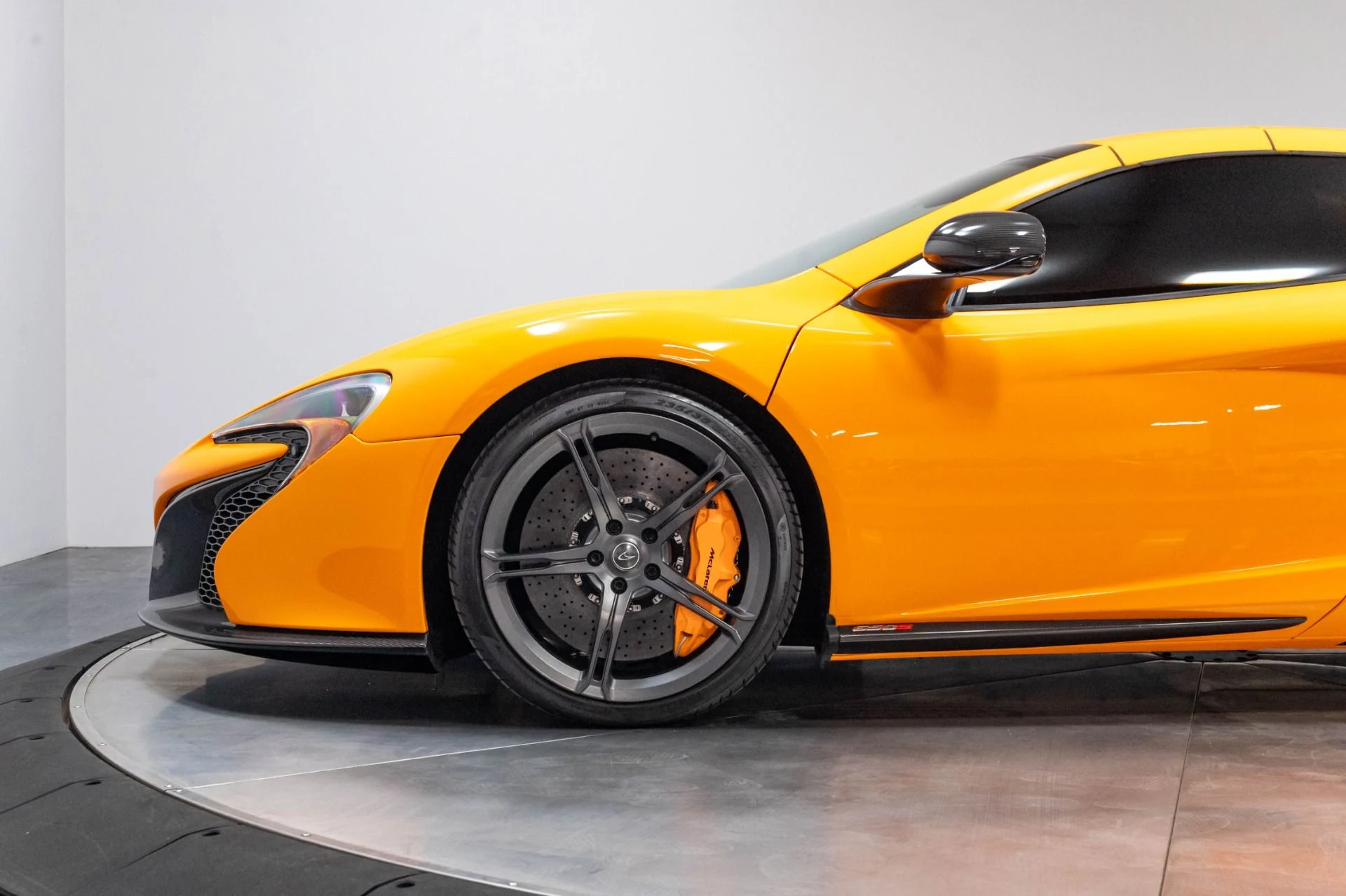 mph048_4174577174_Used_2015_Mc_Laren_650_S_Spider_1784647983_8b1df23030