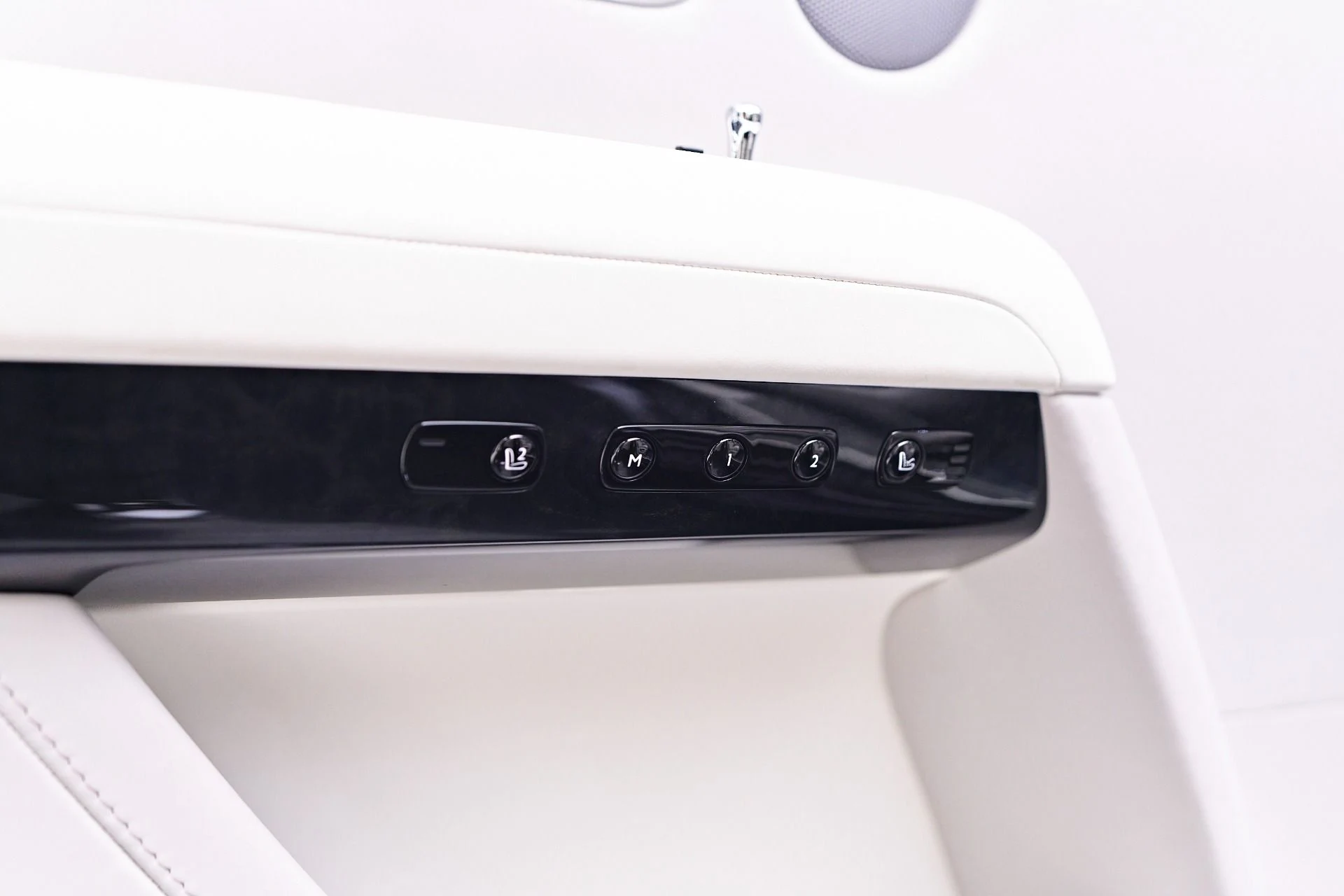 mph048_4231284875_Used_2024_Rolls_Royce_Ghost_Base_1752169894_73212e869d