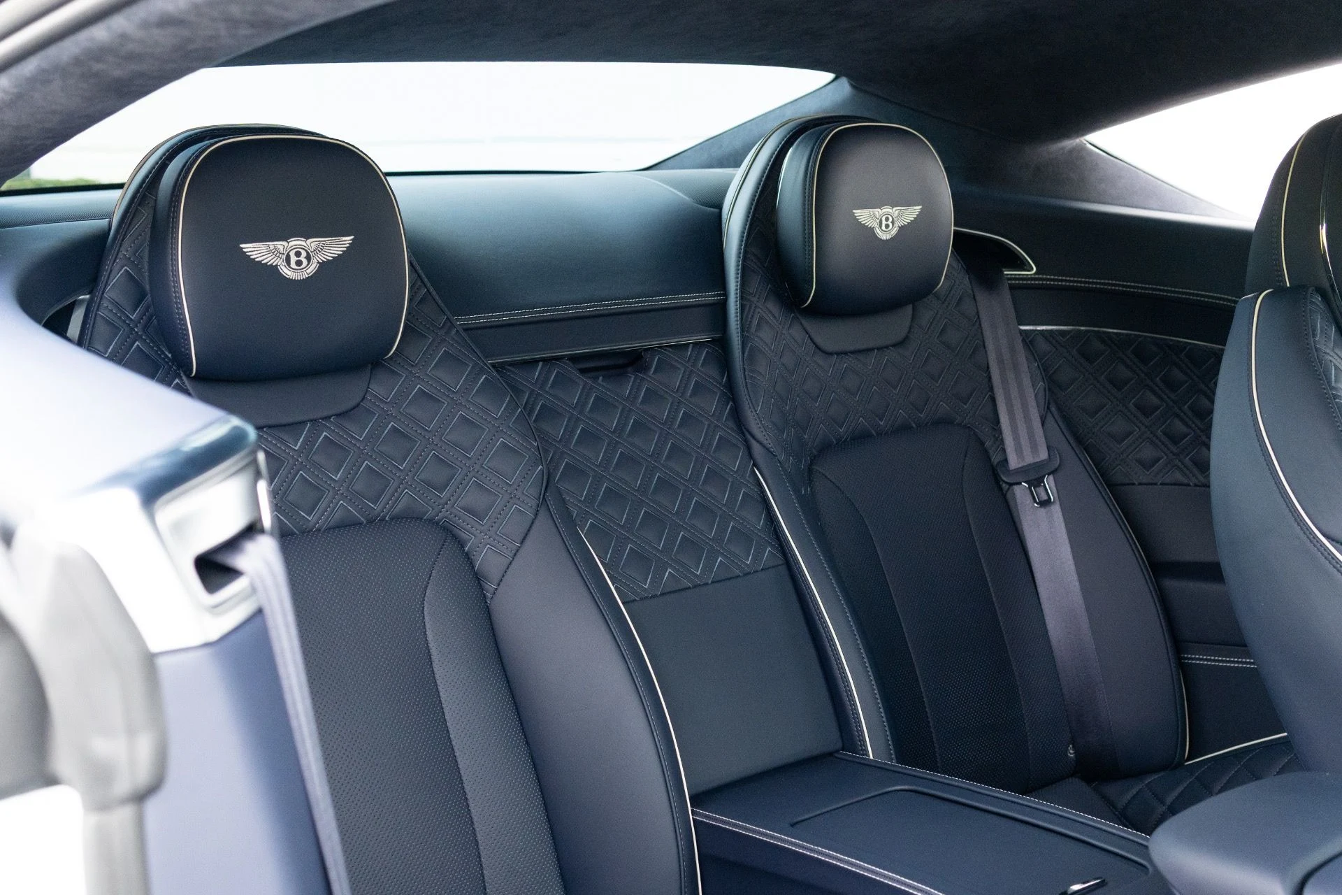 mph048_4231326280_Used_2021_Bentley_Continental_GT_V8_1772816156_7e25a54c4a