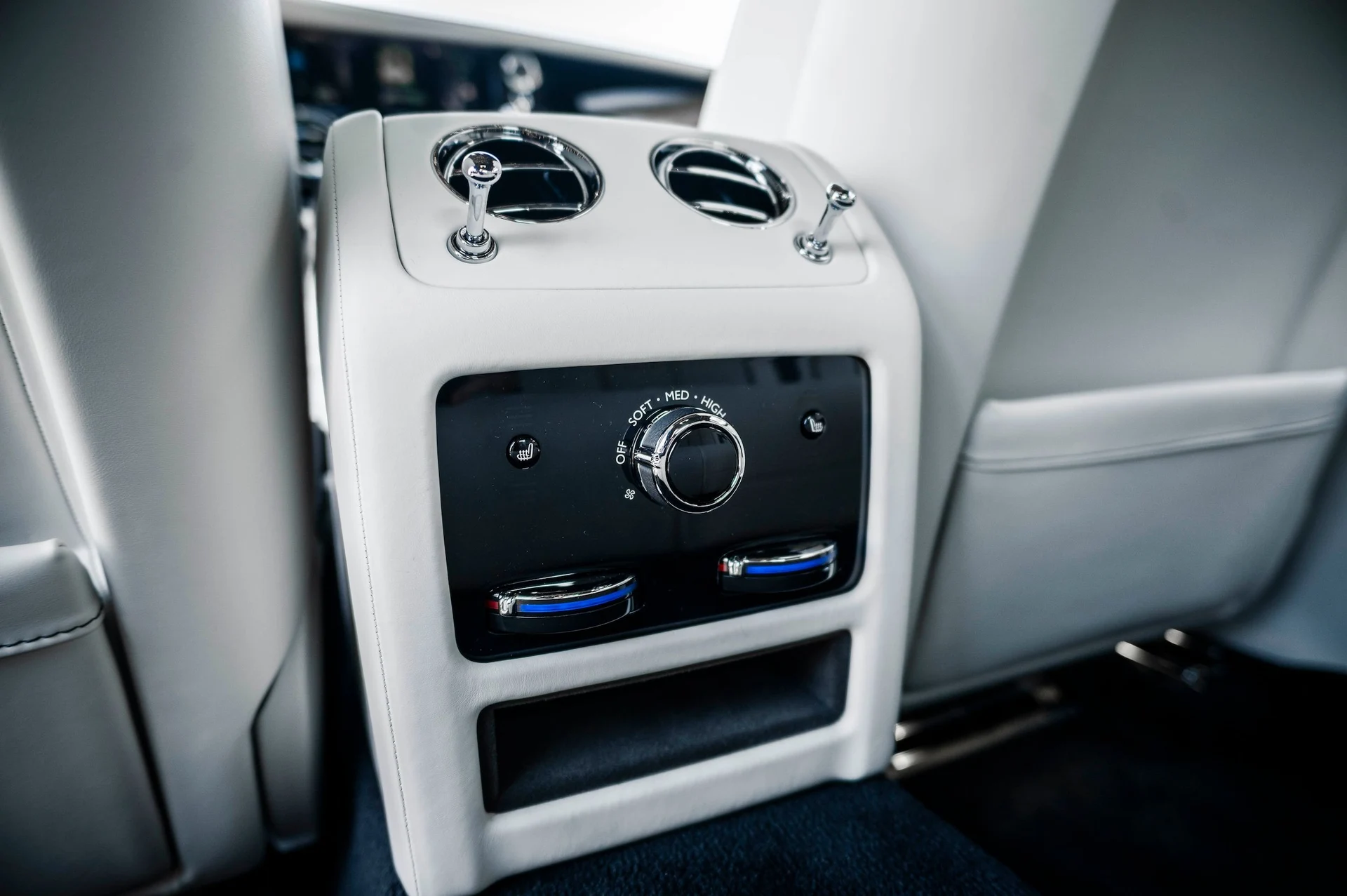 mph048_4255937708_f41d2cdcb1dd4def8d3e6da953c98cab_1d94662ae4