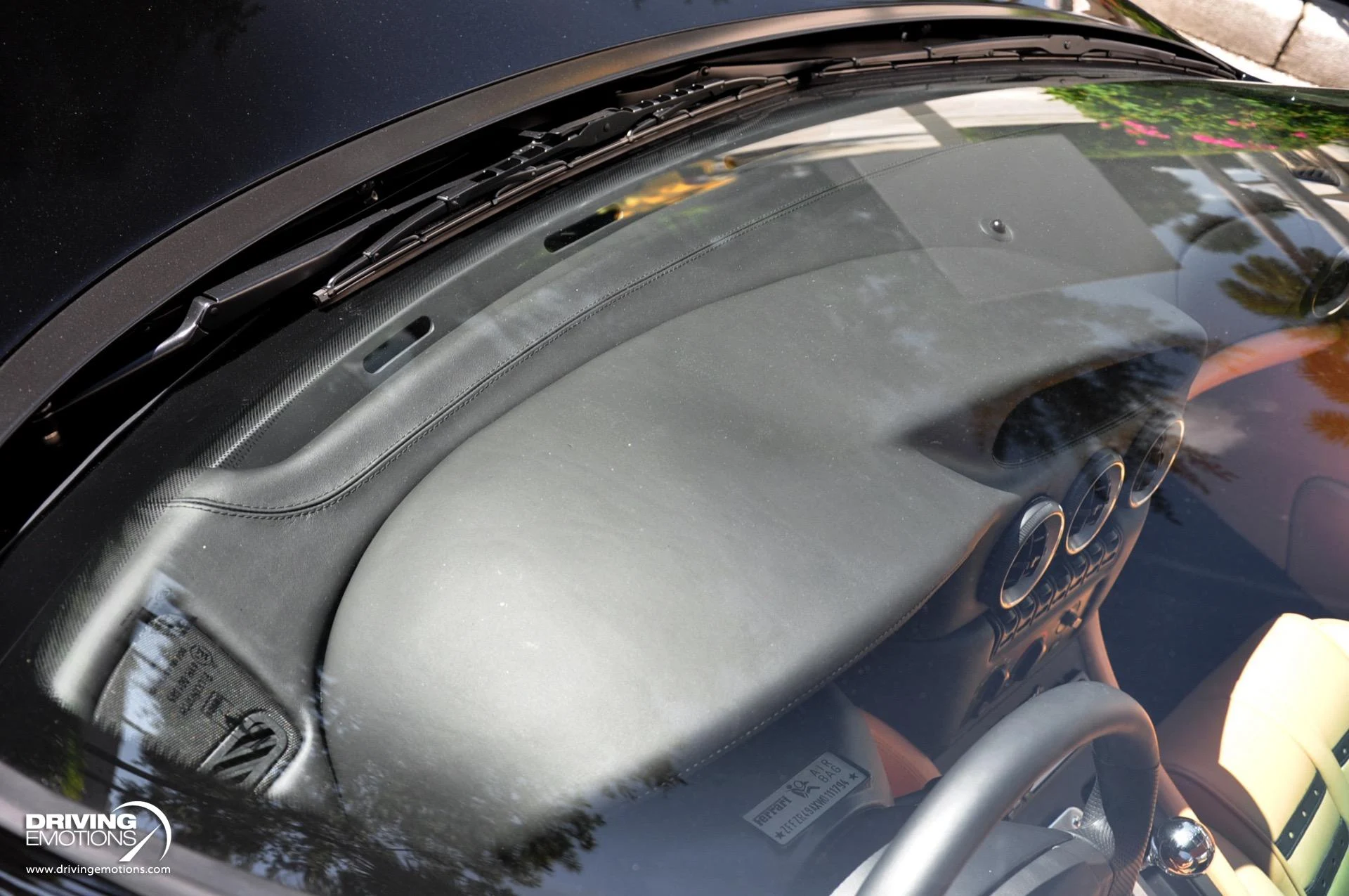 mph048_4259658696_284_p49_l_58ec10b834