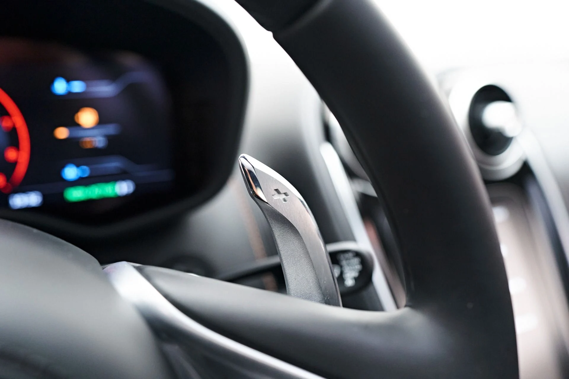 mph048_4268910651_Used_2023_Mc_Laren_GT_Base_1712094494_bee7cb0815