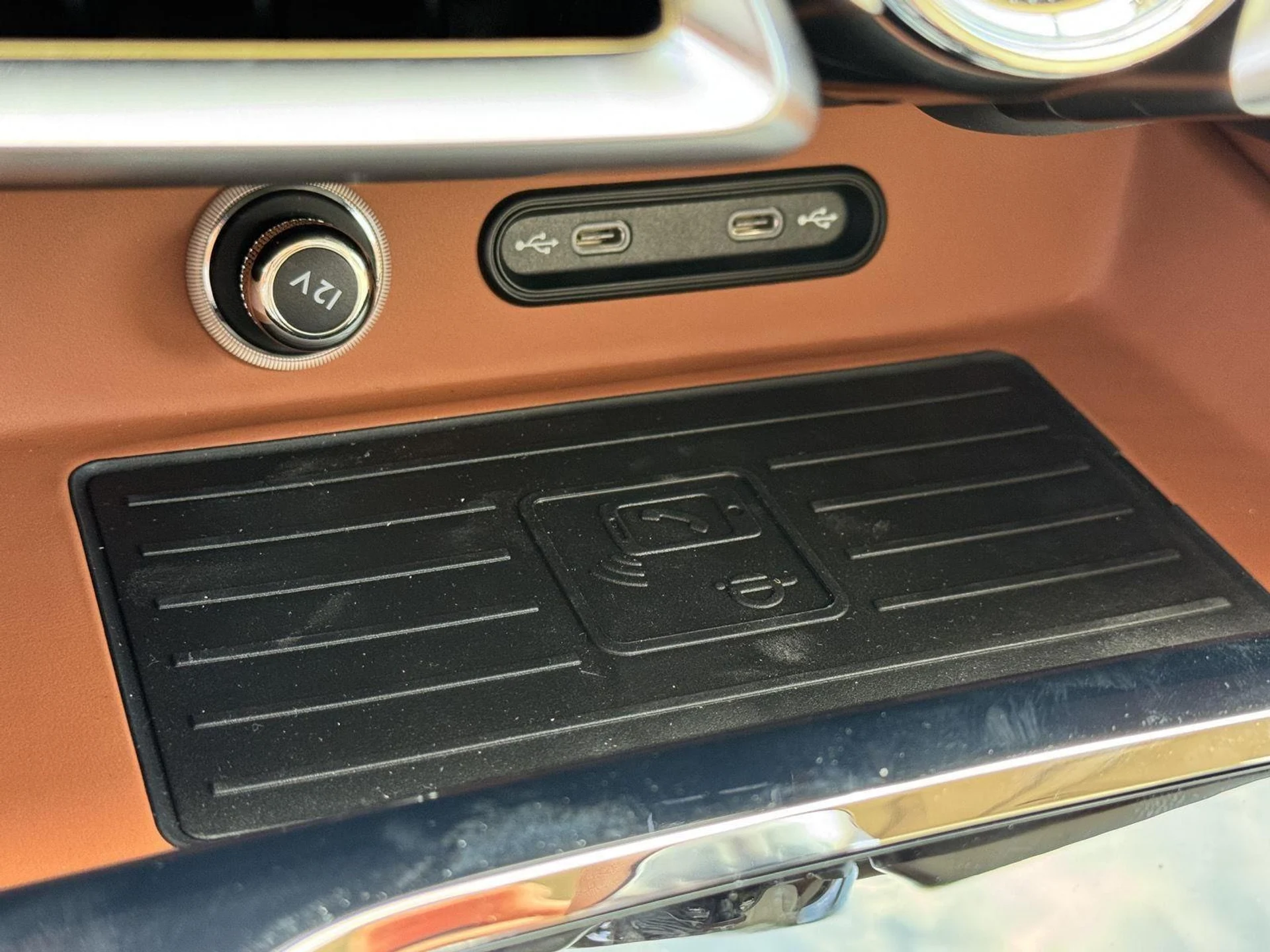 mph048_4274136966_1086f7c5c73081ffe18c618a18060664_1a0ca3af75