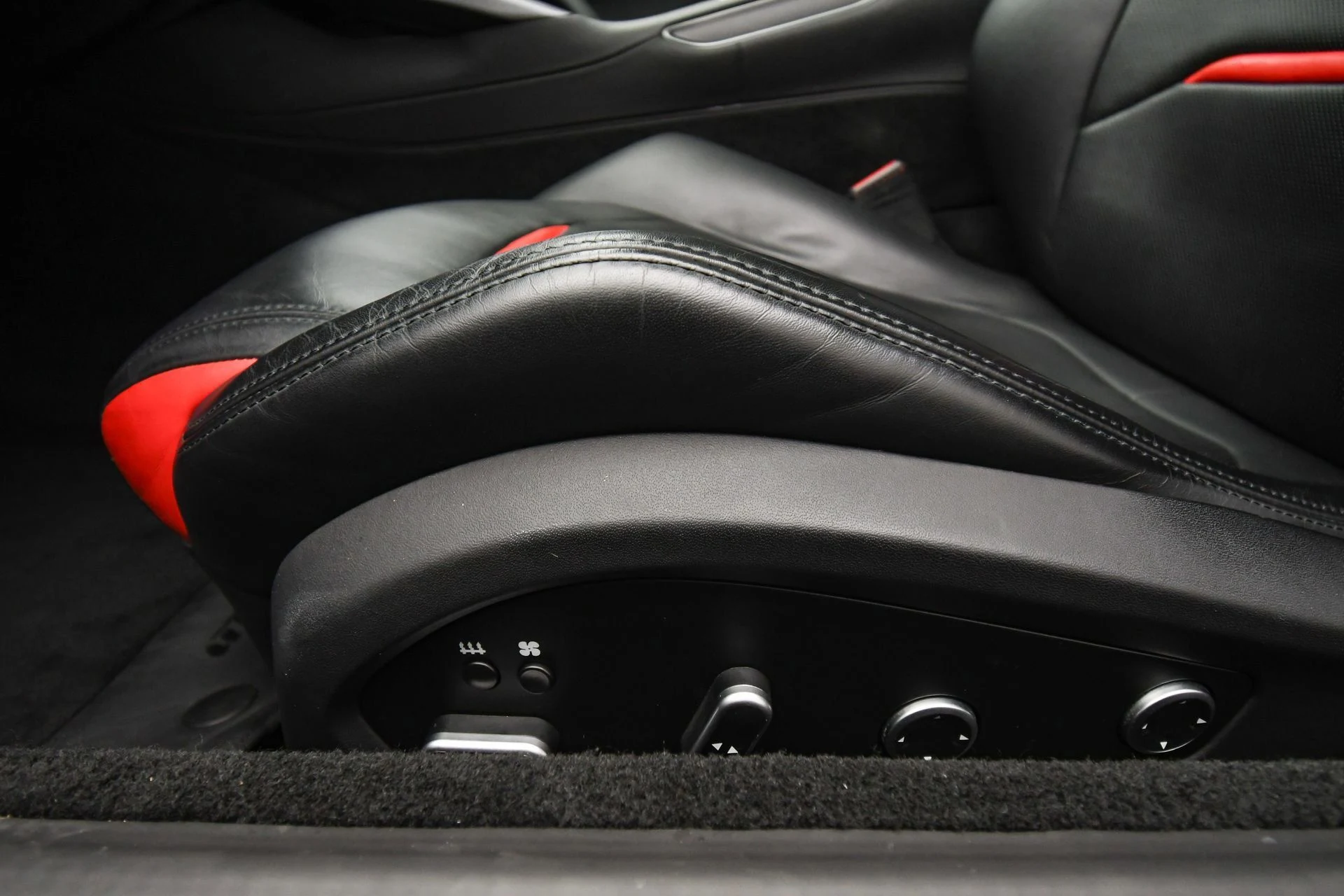 mph048_4280737385_8f75aa97b9ef4b9d9f7d02b3e4ea96d3_79350bb432