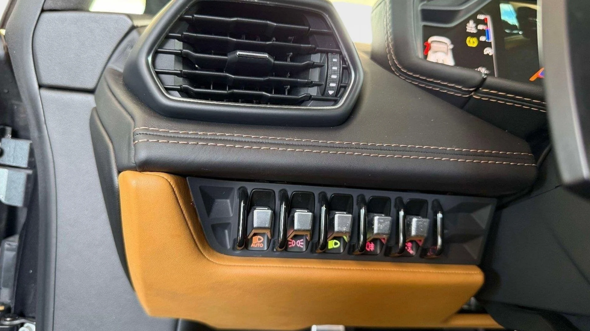 mph048_4283862445_content_homenetiol_com_2001243_2130496_0x0_a35a973f993640d7a54e6151c0c69fc7_7100bc9cac