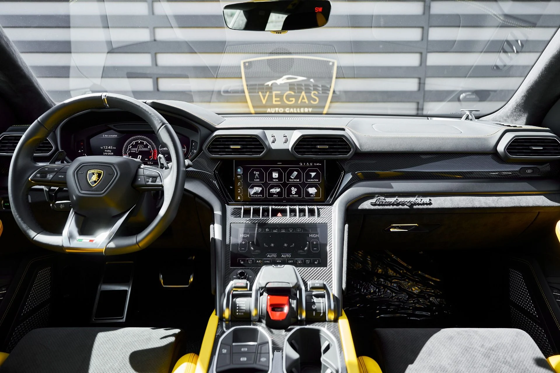 mph048_4284122354_Used_2021_Lamborghini_Urus_Pearl_Capsule_1772843532_b4af3711e2